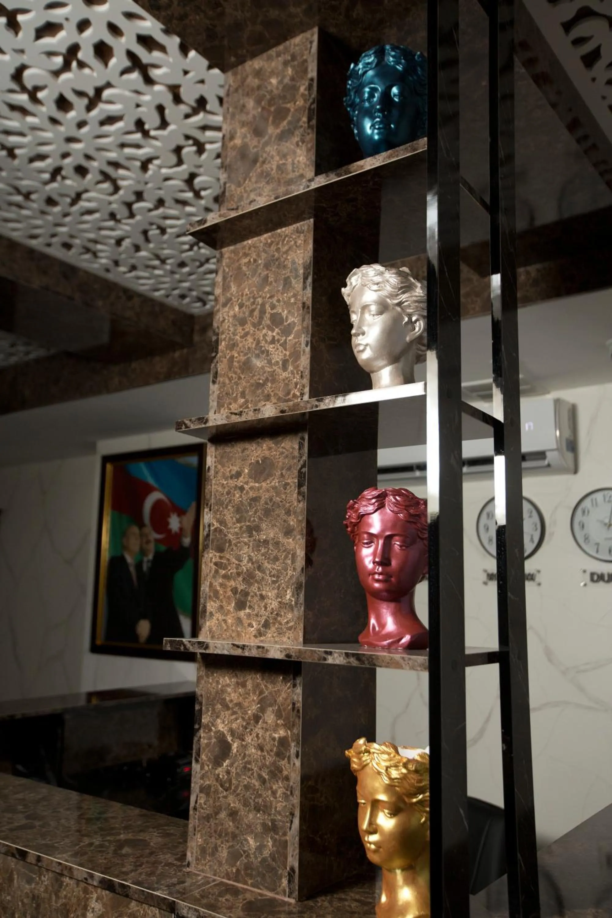 Decorative detail in Kristal Inn Hotel