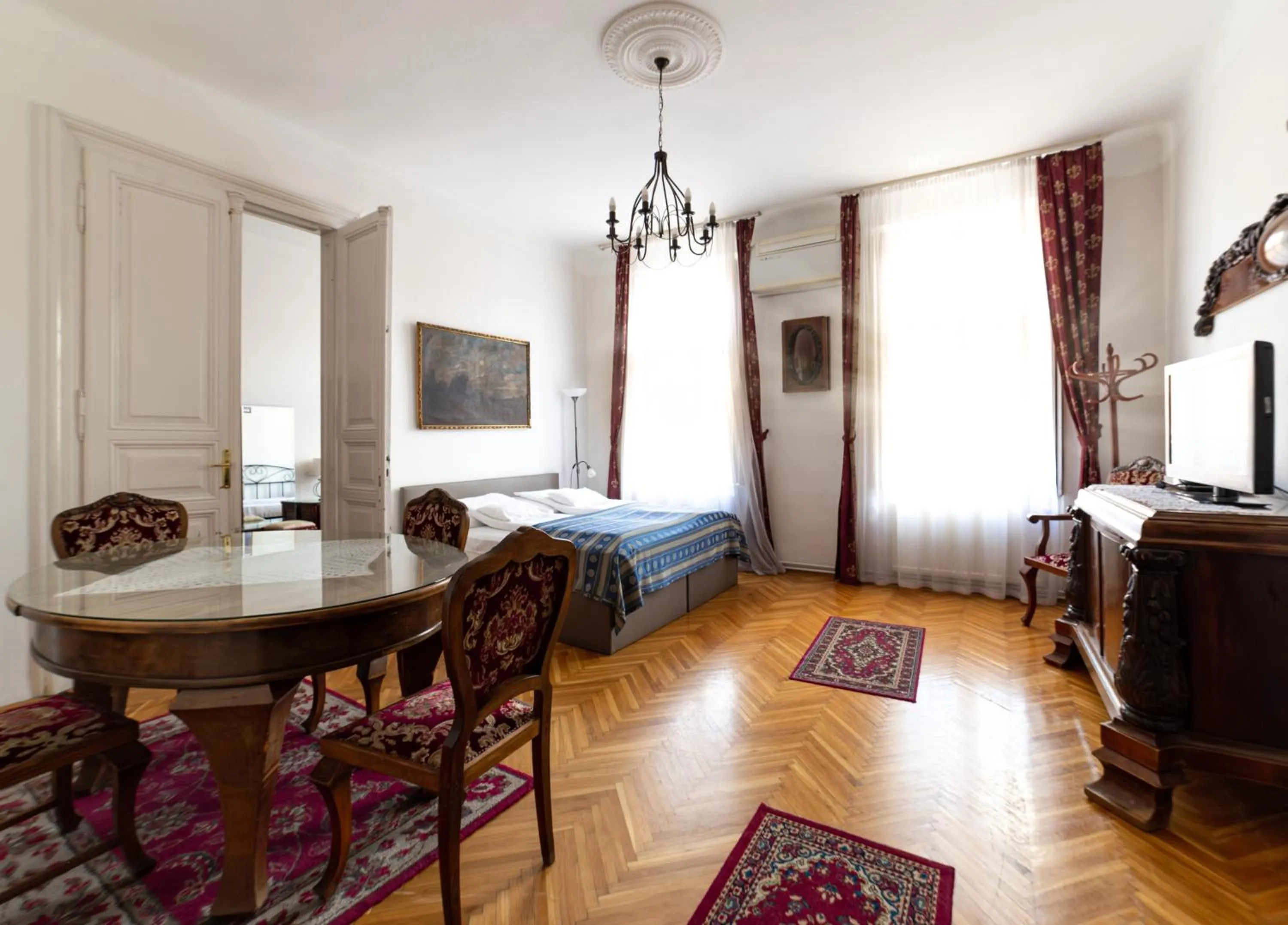 Bed in Kalvin House Budapest