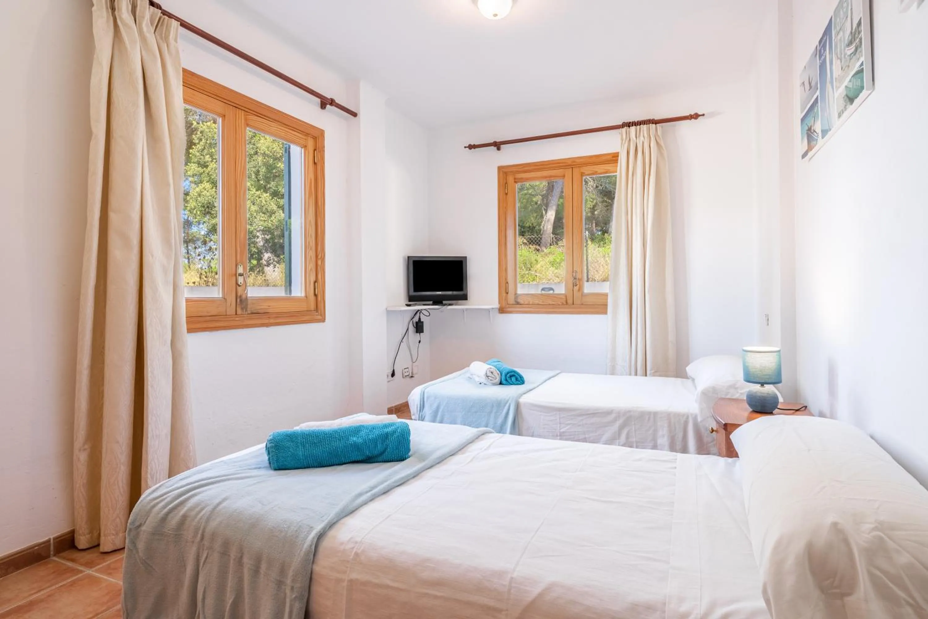 Property building, Bed in Santa Eulalia