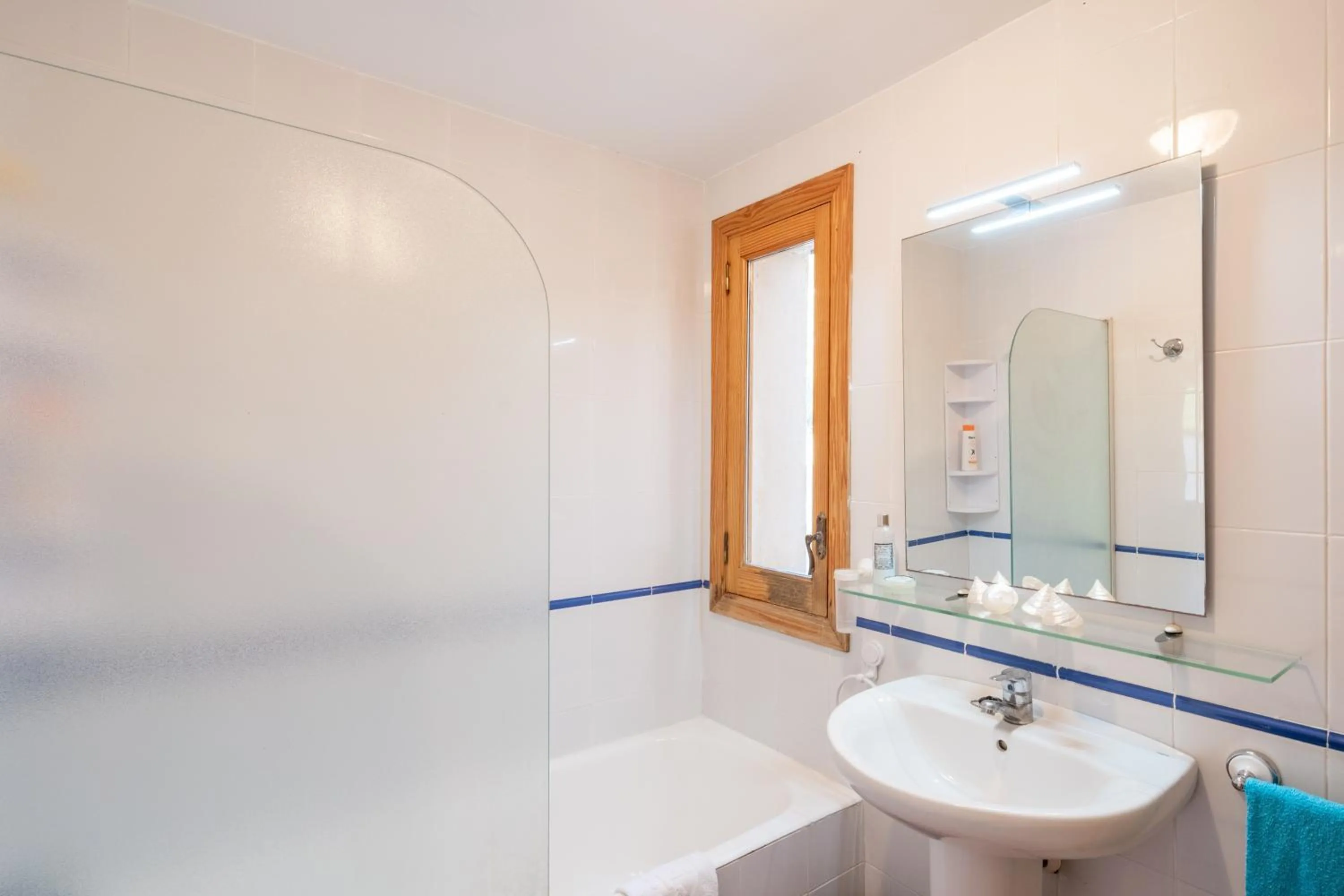 Bathroom in Santa Eulalia