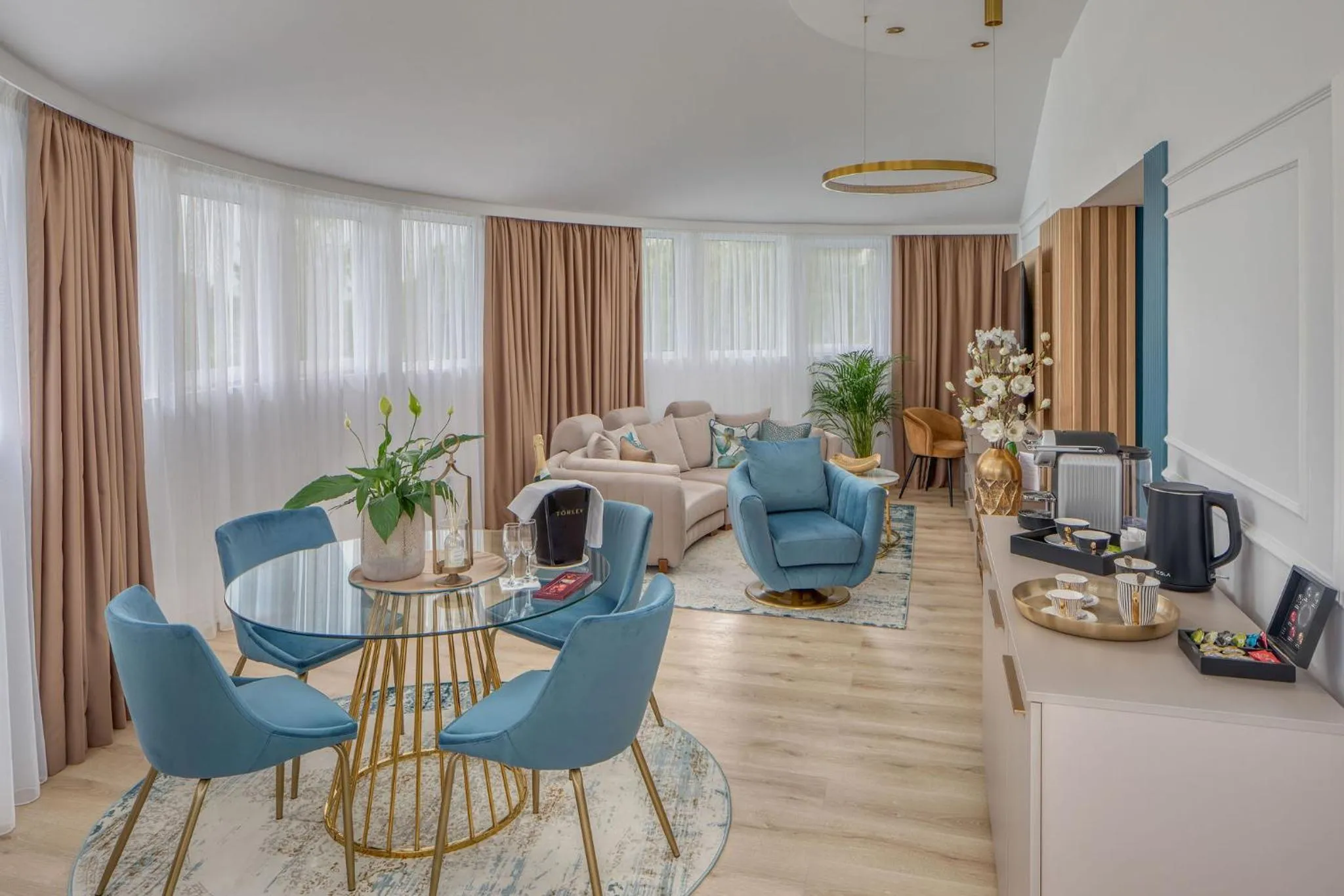 Living room in Lotus Therme Hotel & Spa