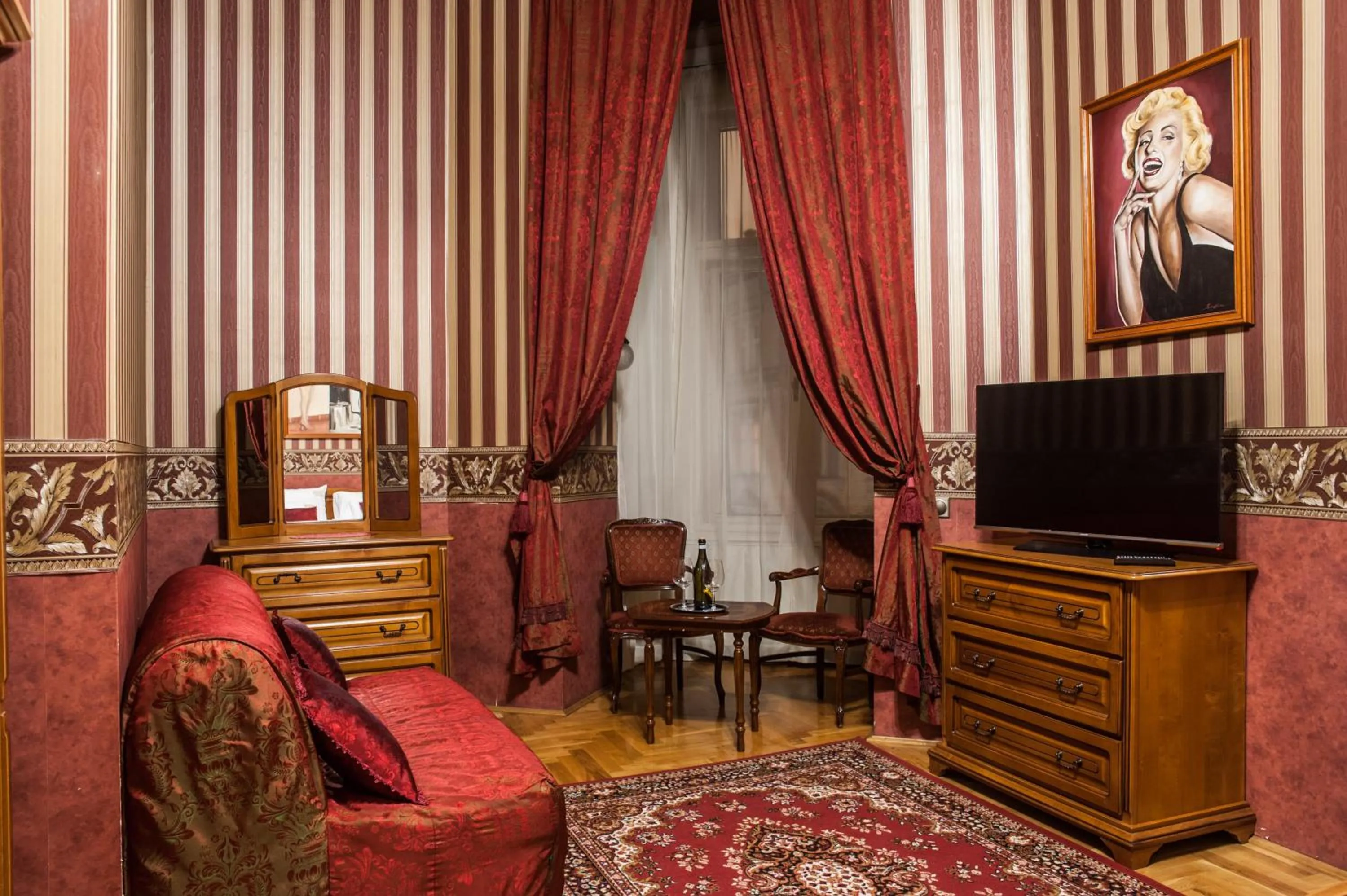 Photo of the whole room in Cotton House Hotel Budapest