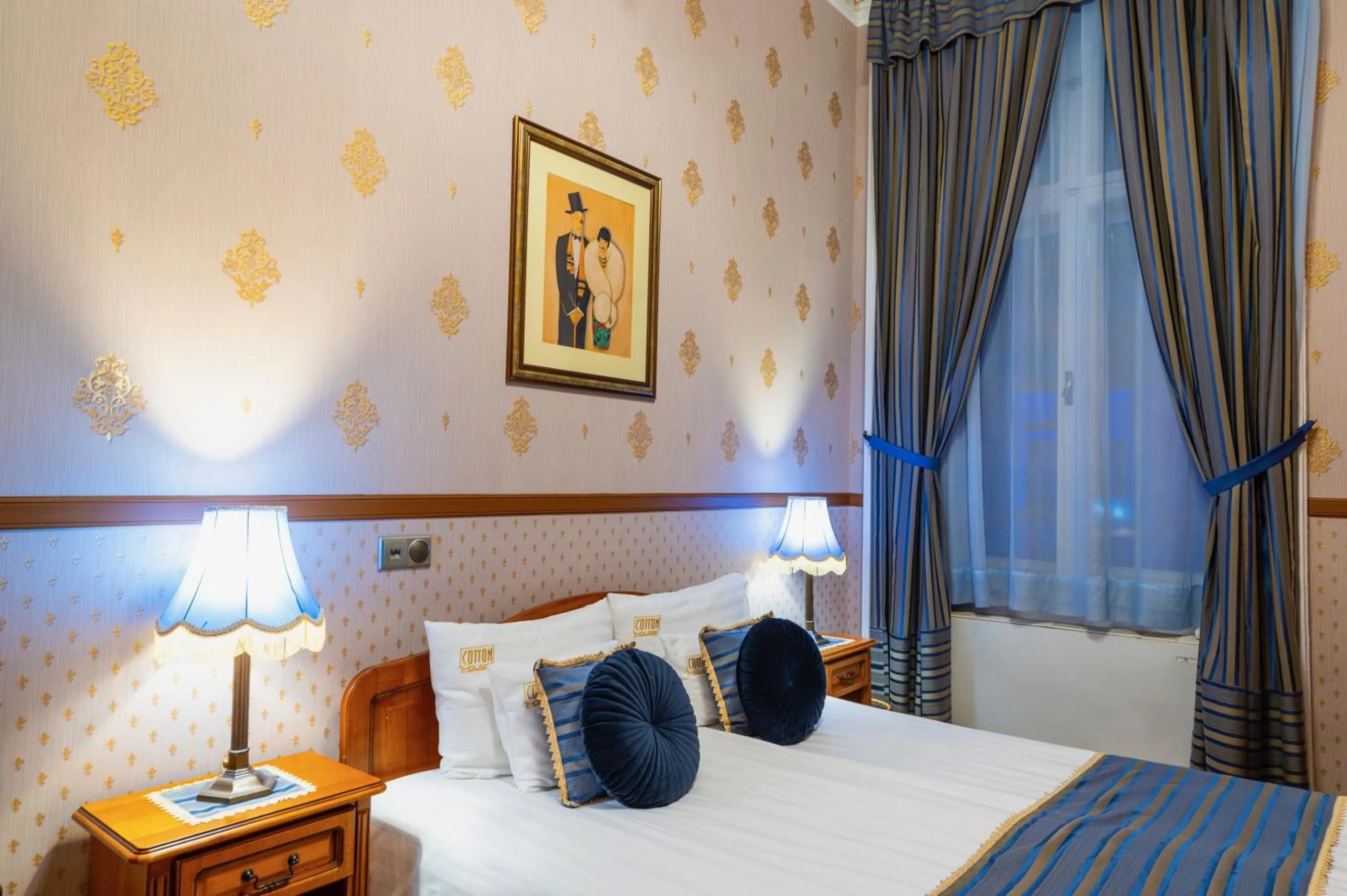 Bed in Cotton House Hotel Budapest