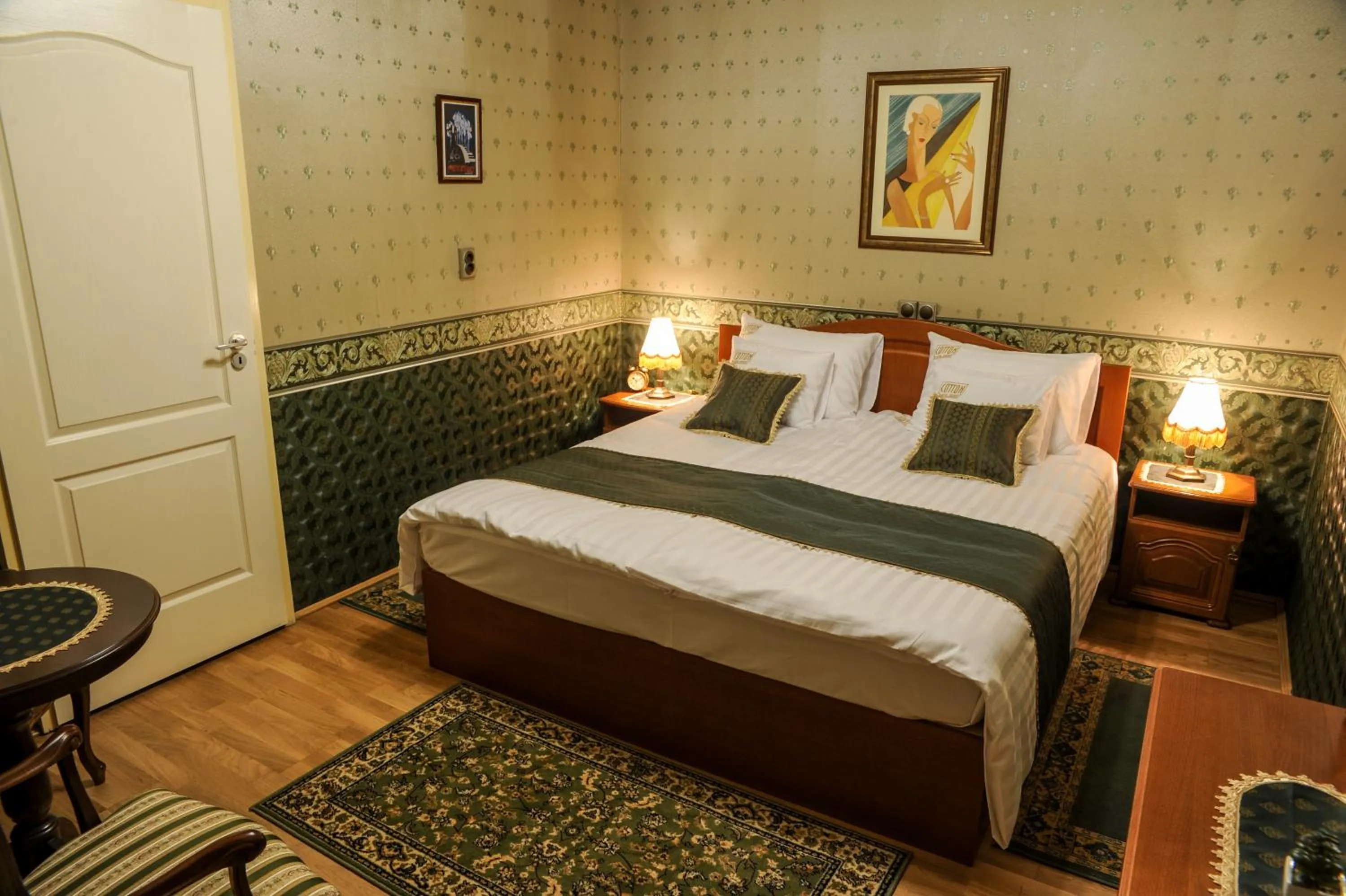 Photo of the whole room, Bed in Cotton House Hotel Budapest