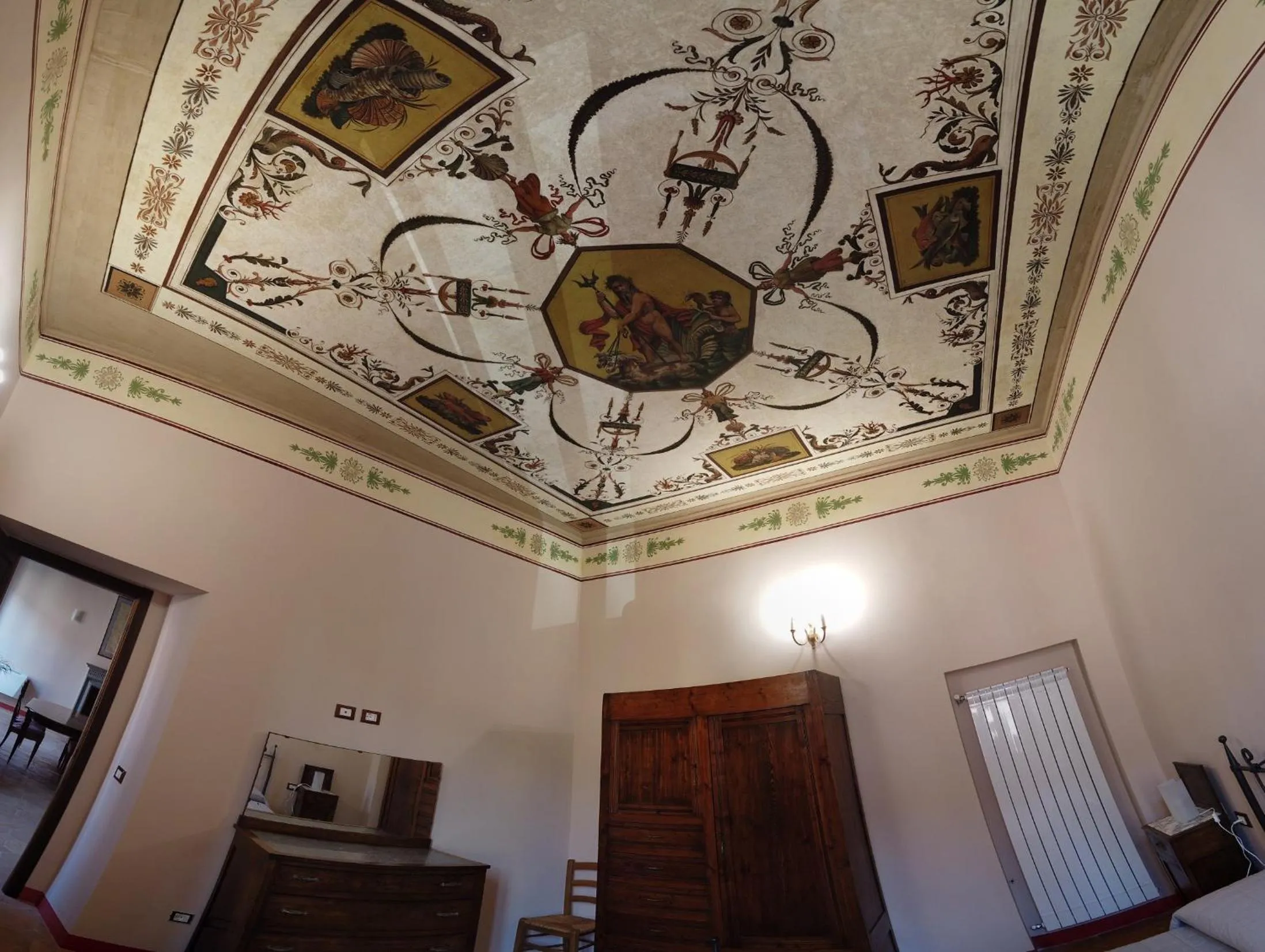 Bedroom in Palazzo Forlani