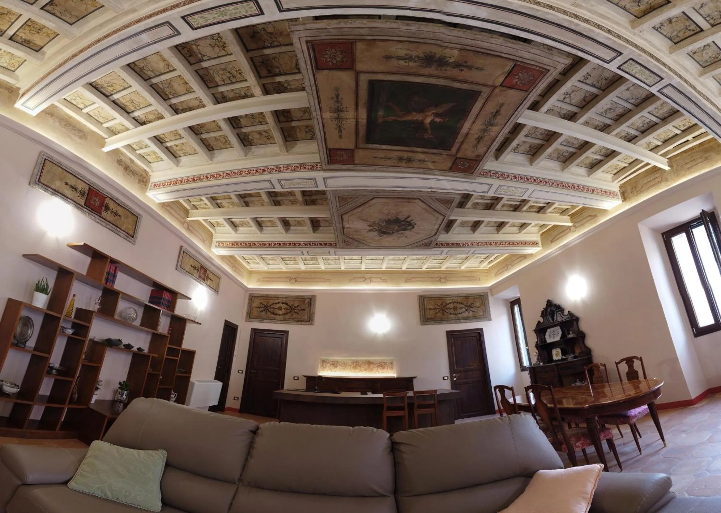 Living room in Palazzo Forlani