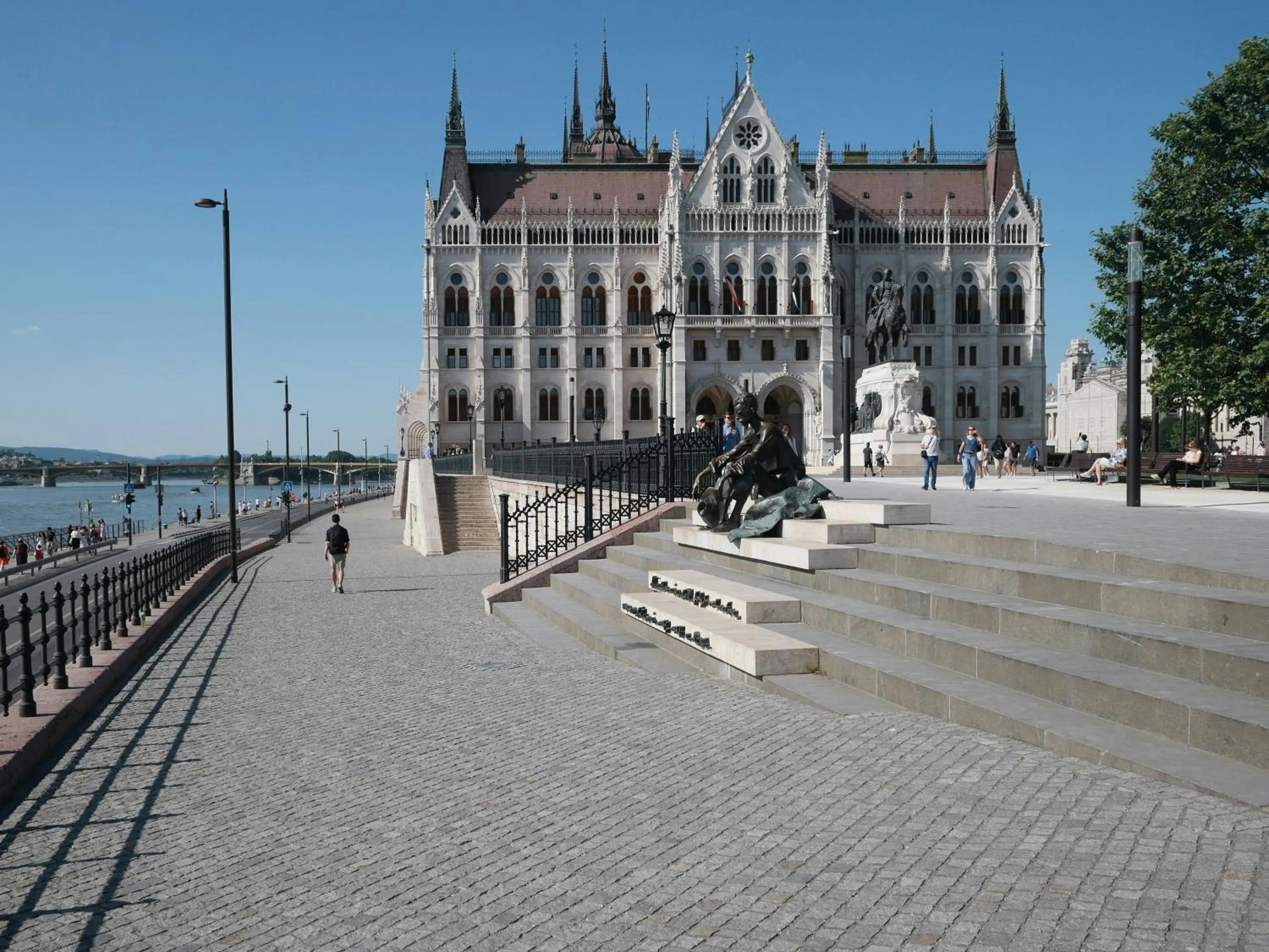 Nearby landmark in Three Corners Hotel Art