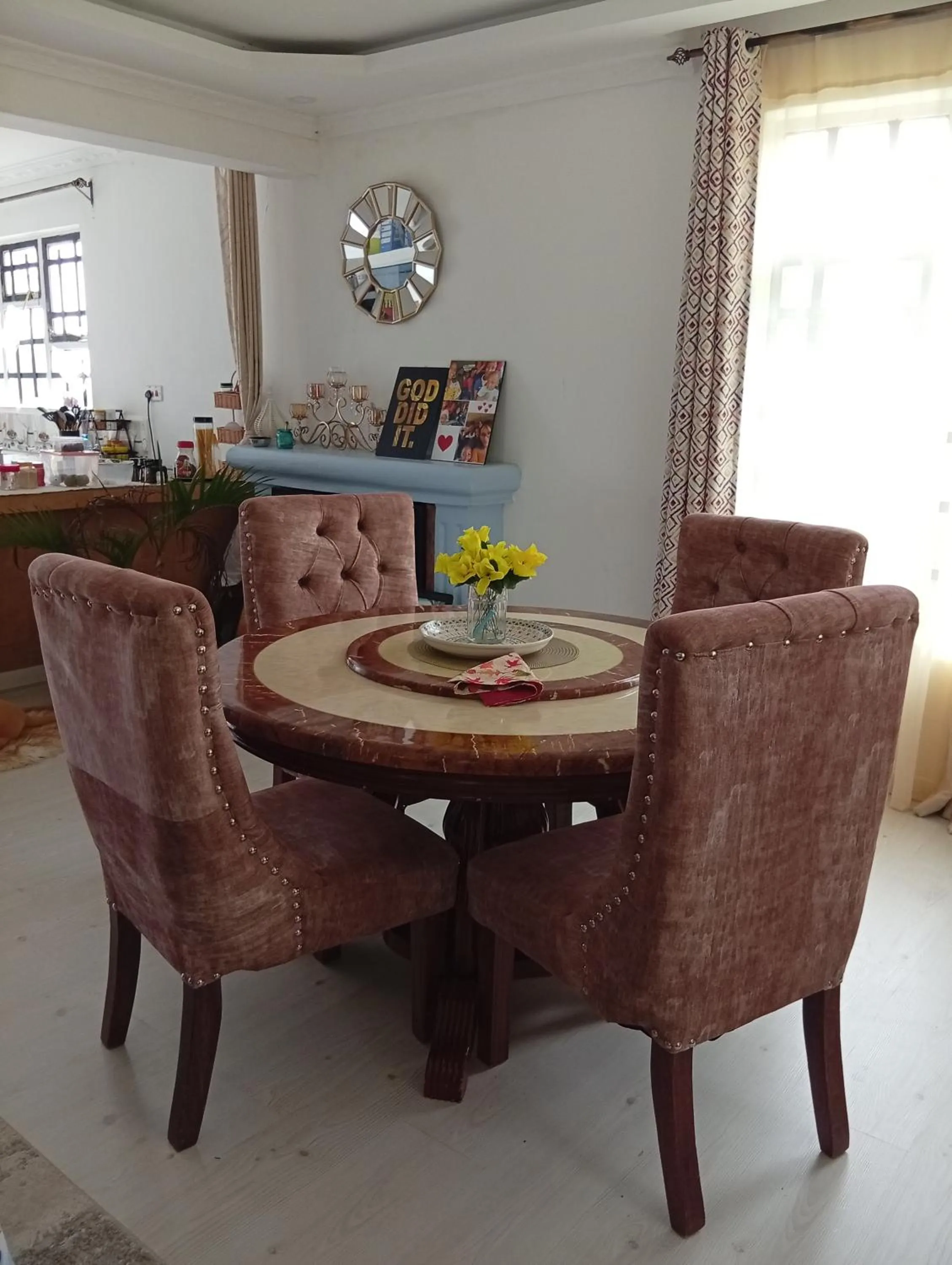 Restaurant/places to eat in Le Tai Village Homestay