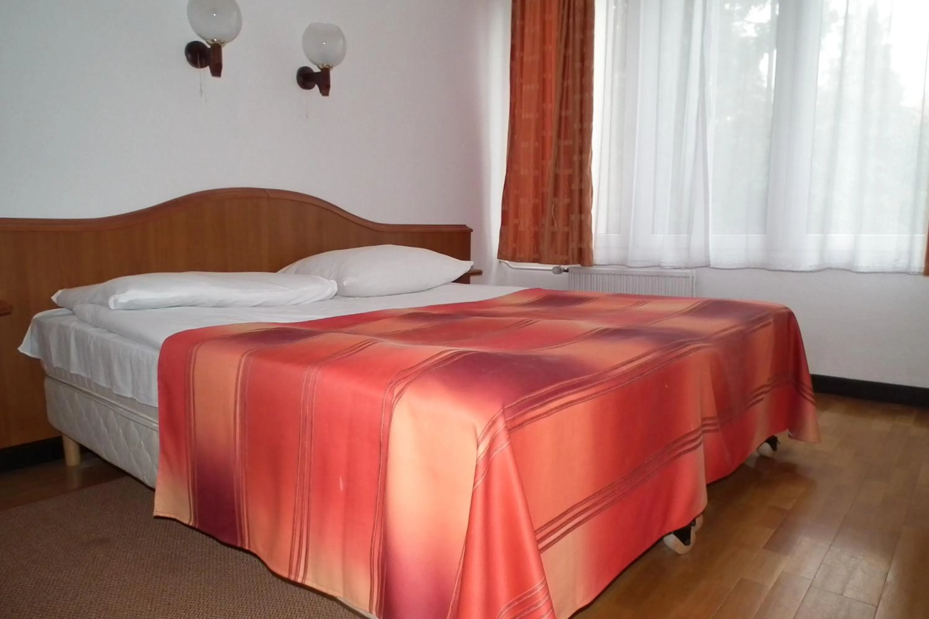 2-Room Apartment (2 Adults) in Hotel Napsugar