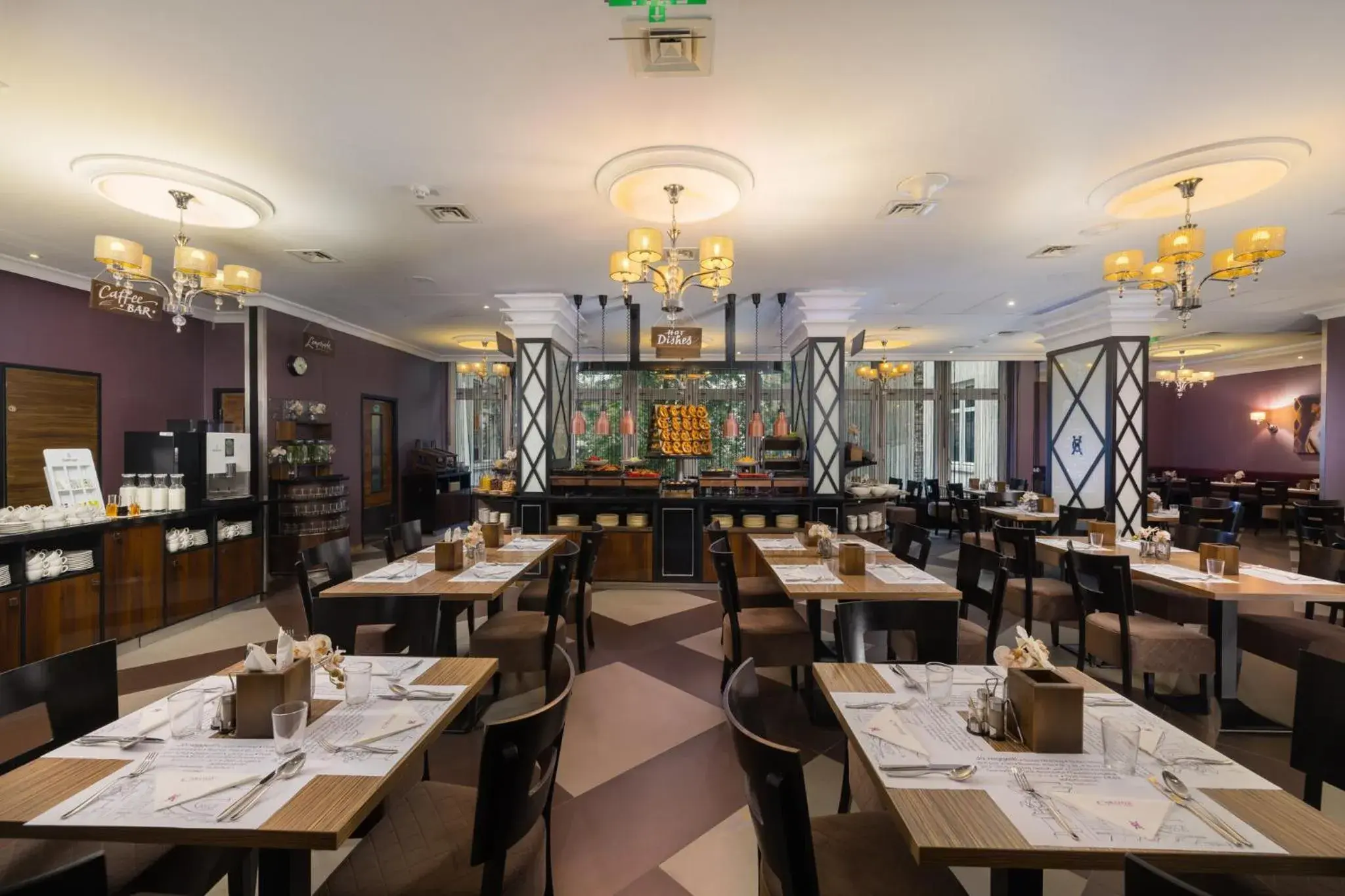 Restaurant/places to eat in Carlton Hotel Buda Castle Restaurant/places to eat in Carlton Hotel Buda Castle