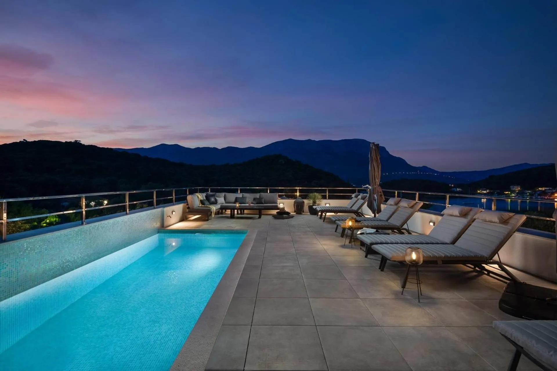 Sunset in Villa Buddha Bay