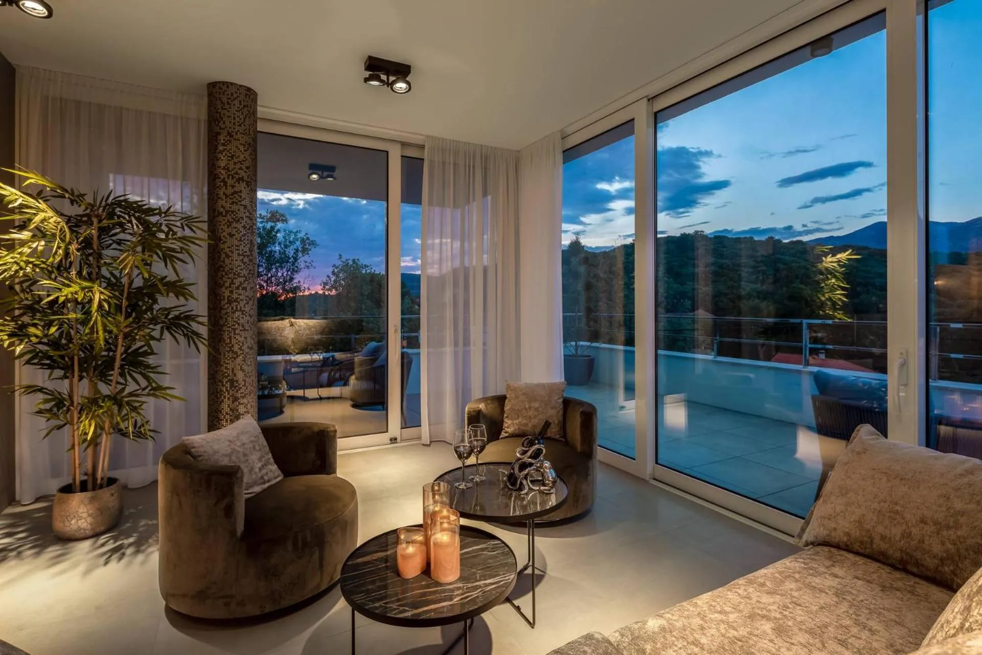 Seating area in Villa Buddha Bay
