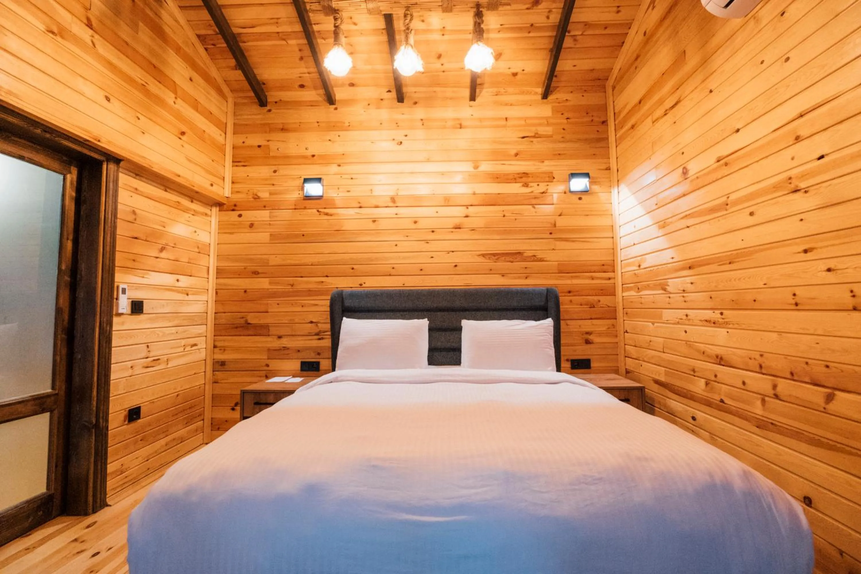 Bed in Dedeman Village Sapanca