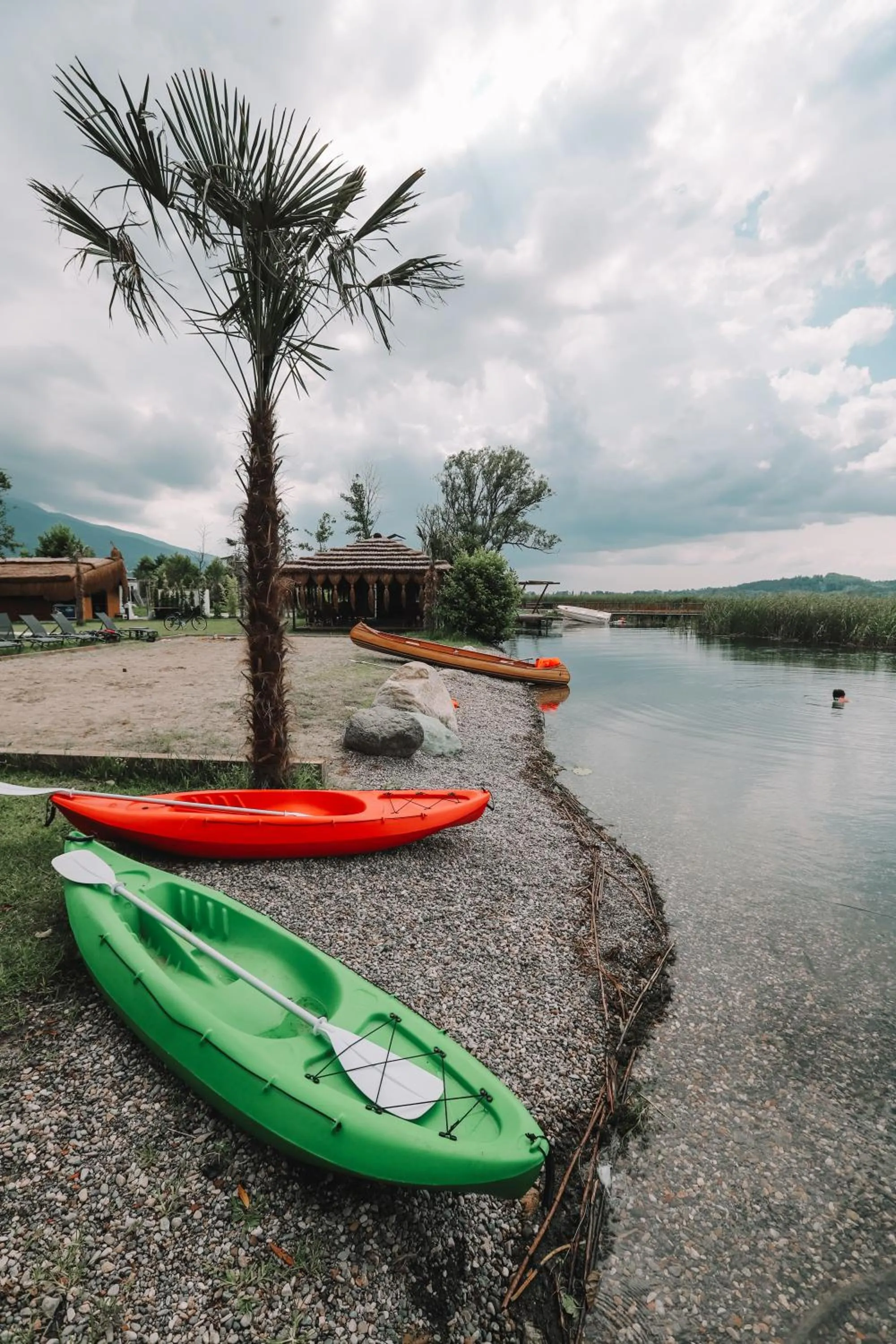 Beach in Dedeman Village Sapanca