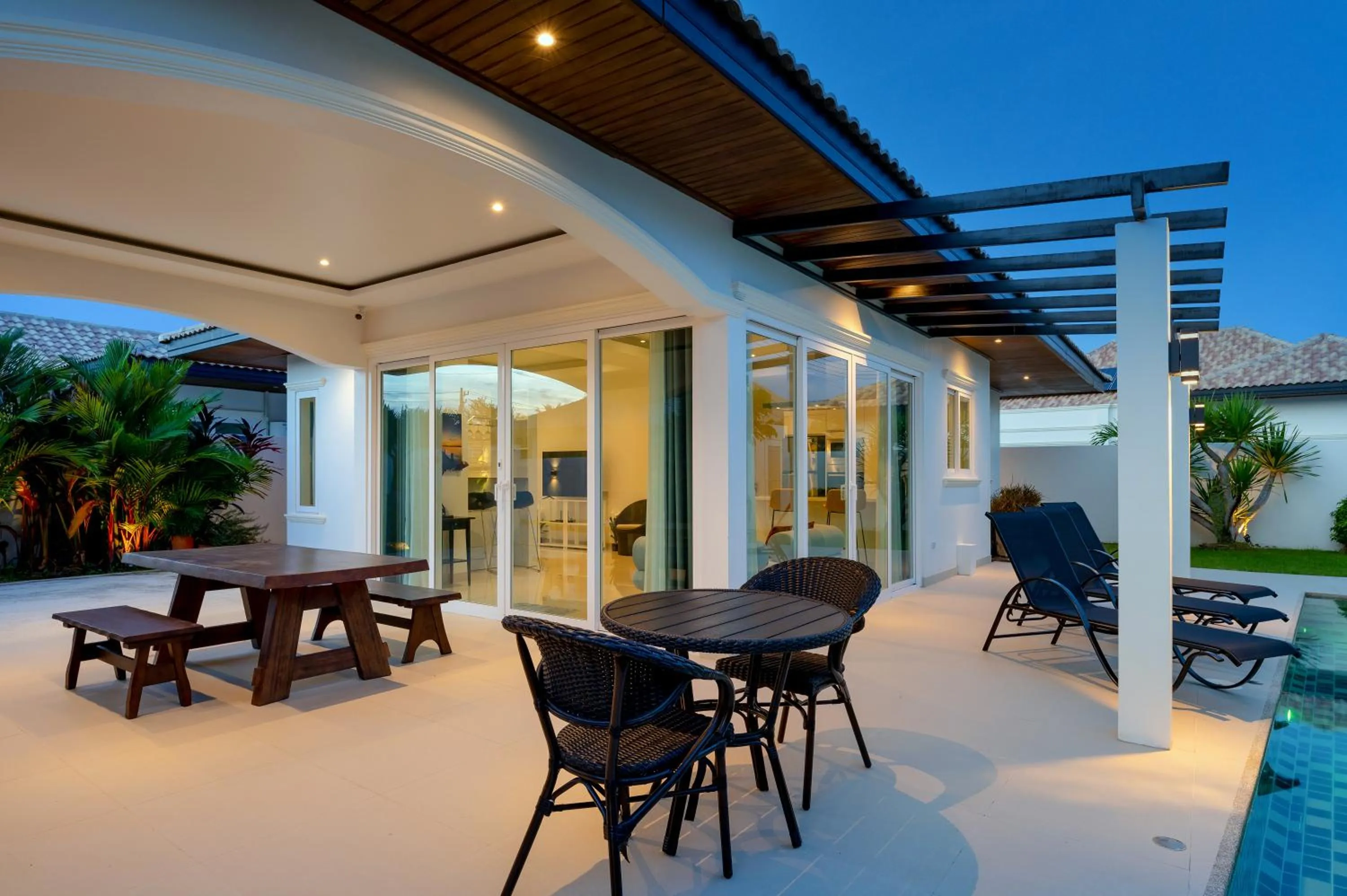 Property building in Orchid Paradise Homes OPV 421