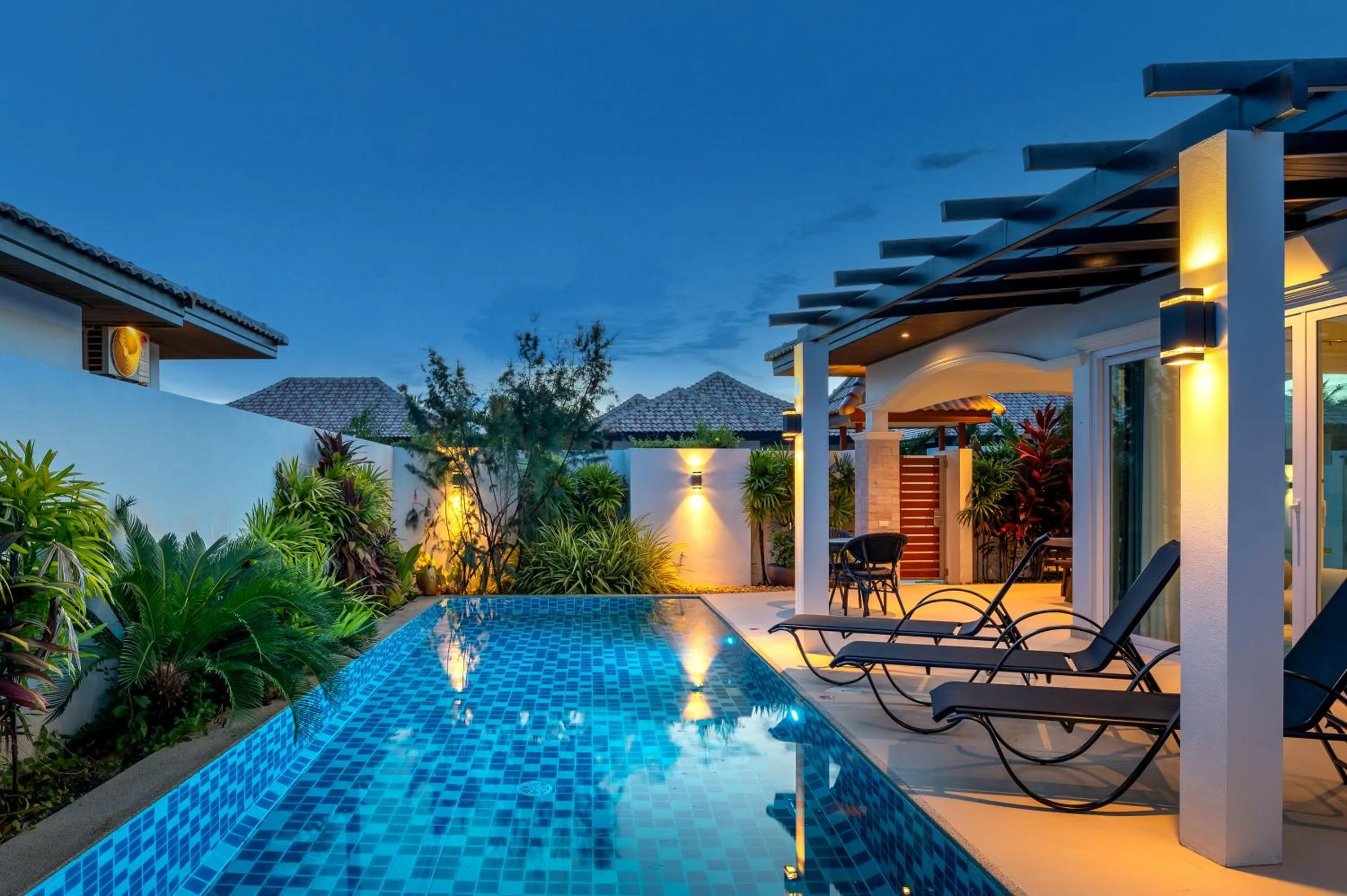 Swimming pool in Orchid Paradise Homes OPV 421