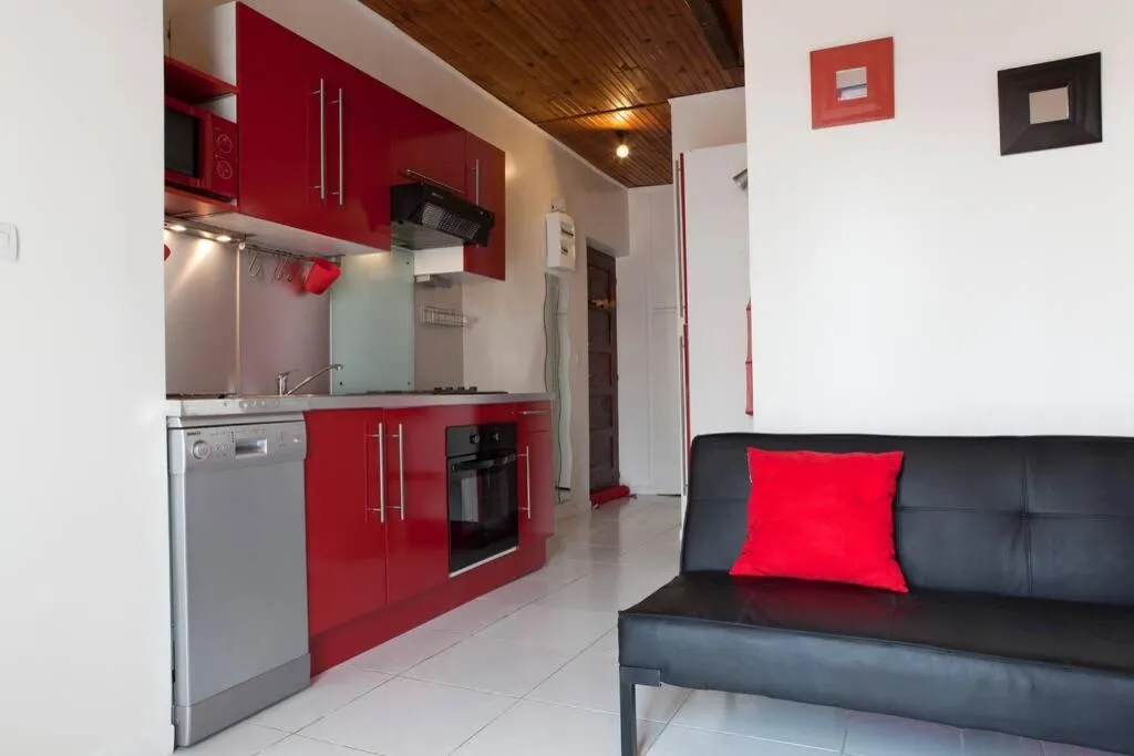 #PalavasLesFlots #2bedrooms #AirConditioned #100MetersFromTheBeach