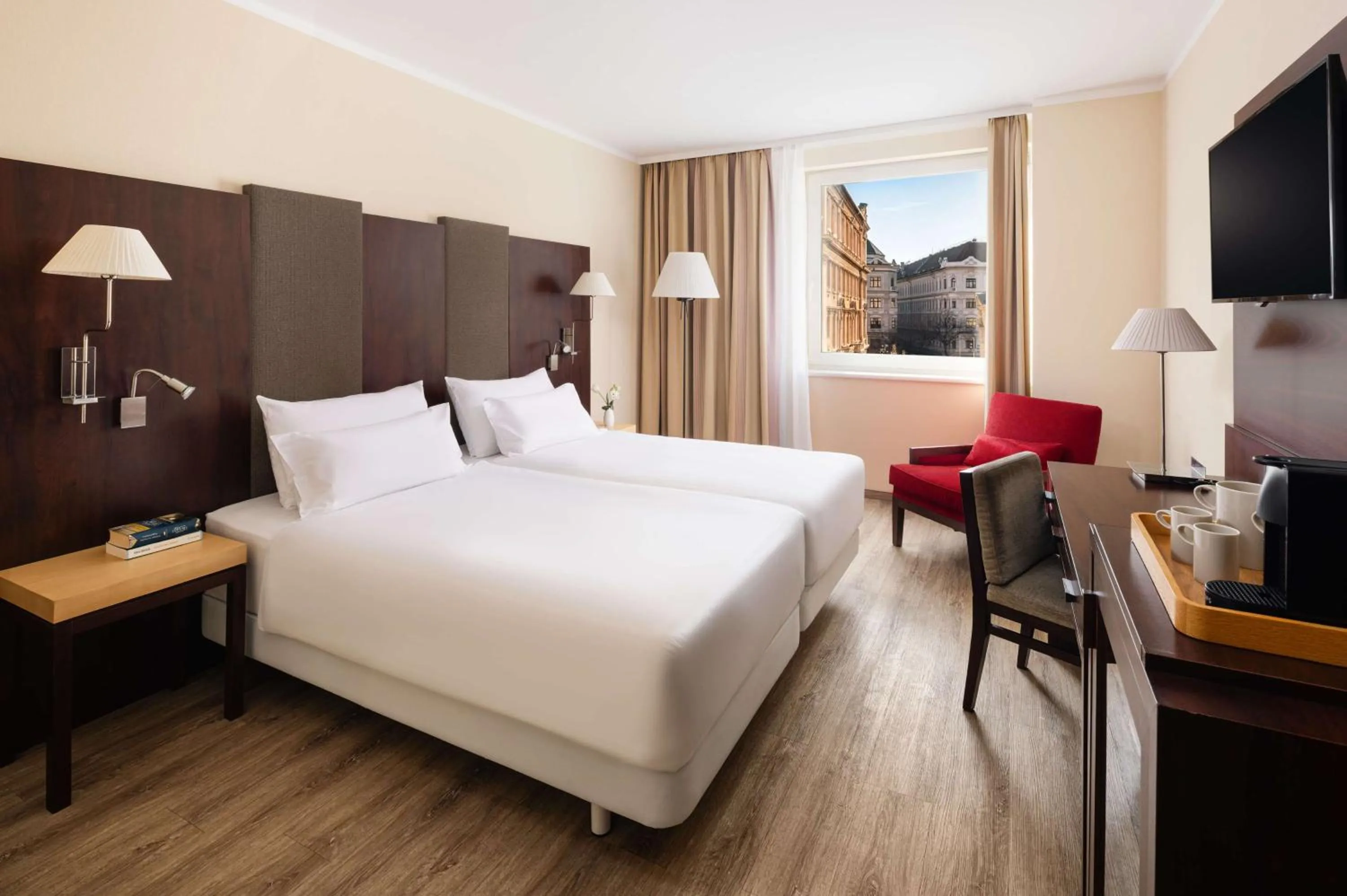 Bedroom, Bed in NH Budapest City