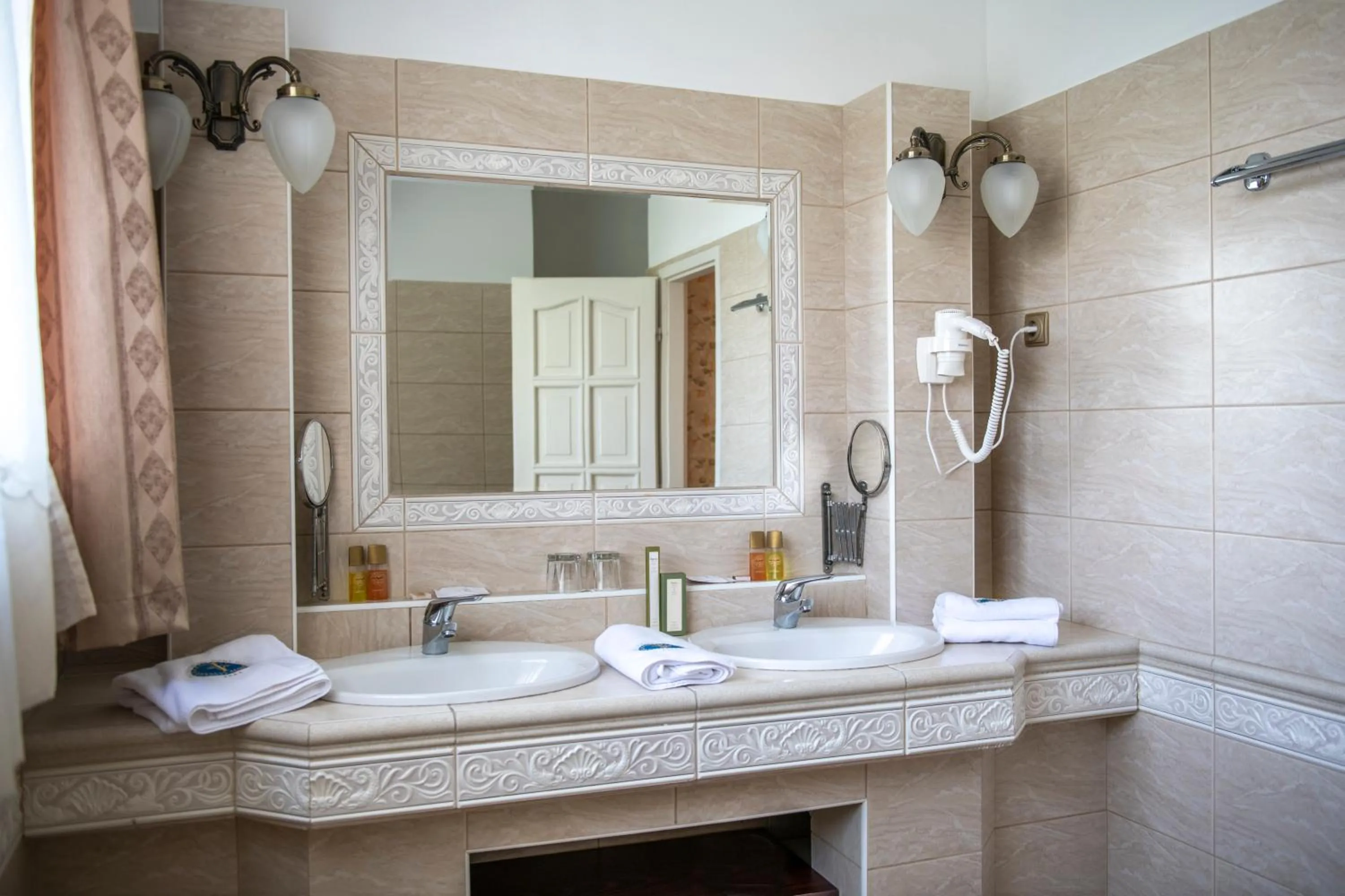 Bathroom in Duna Relax Hotel Ráckeve