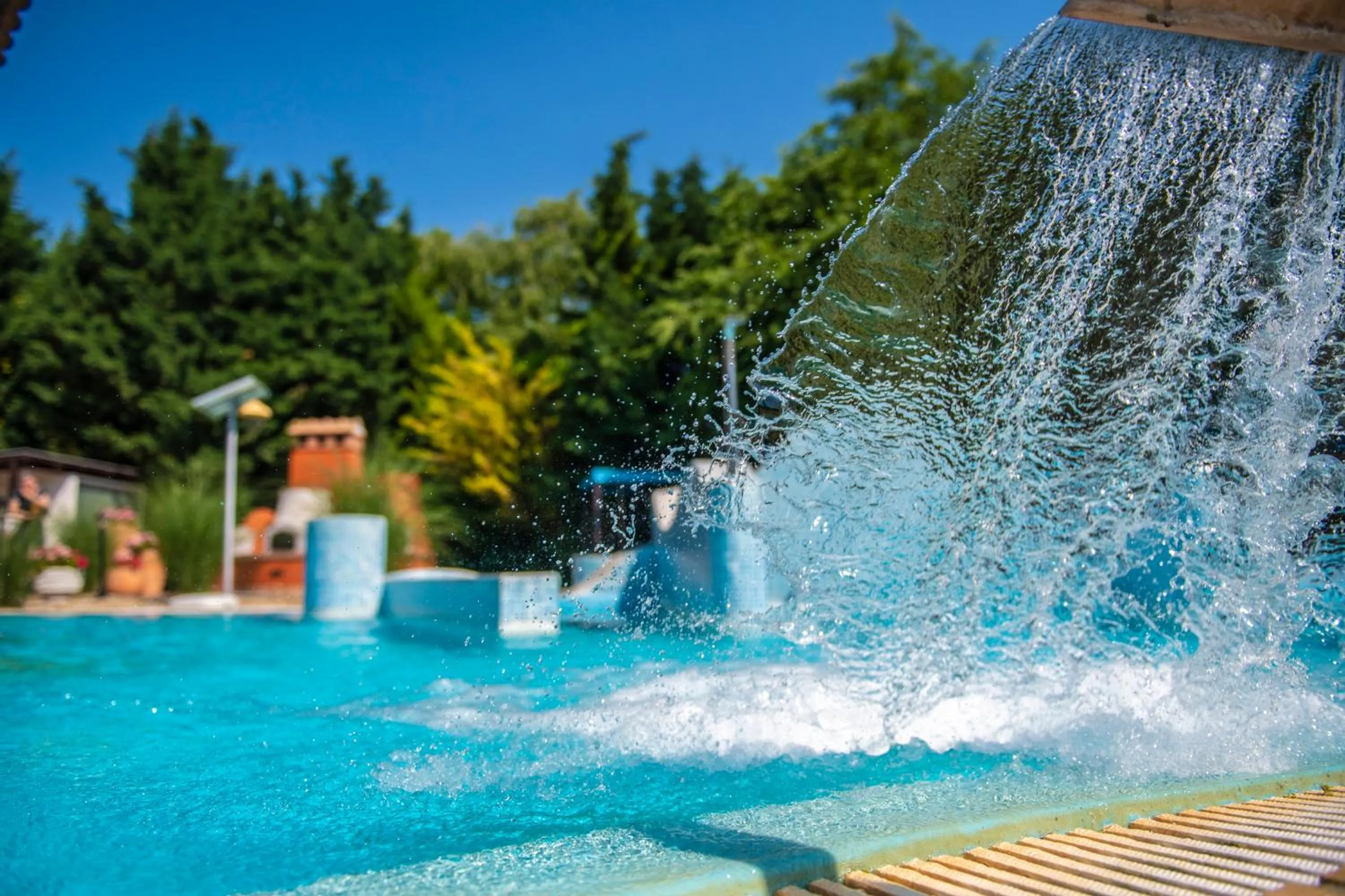 Swimming pool in Duna Relax Hotel Ráckeve