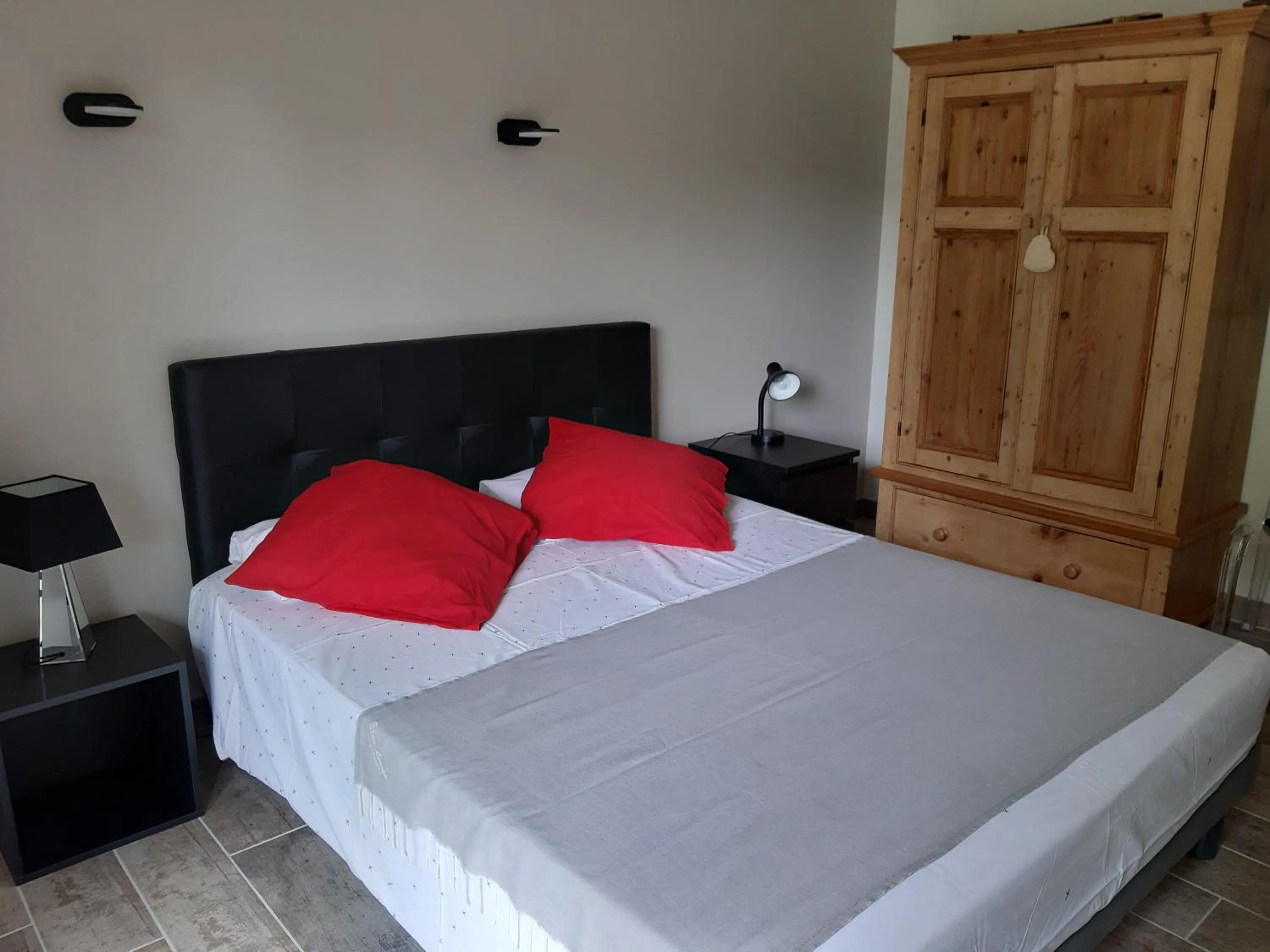 Bed in Logis des Magnans -Les terrasses du Coutach -