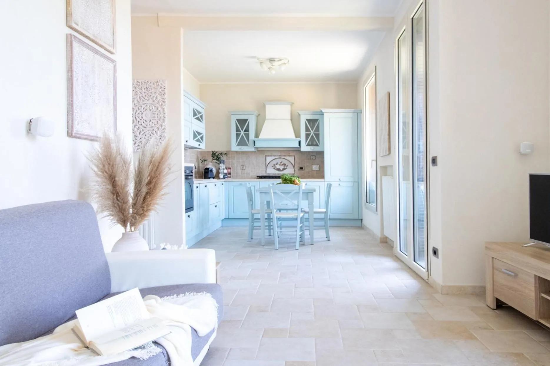 Kitchen or kitchenette in Villa Silvia Apartment - Private Pool