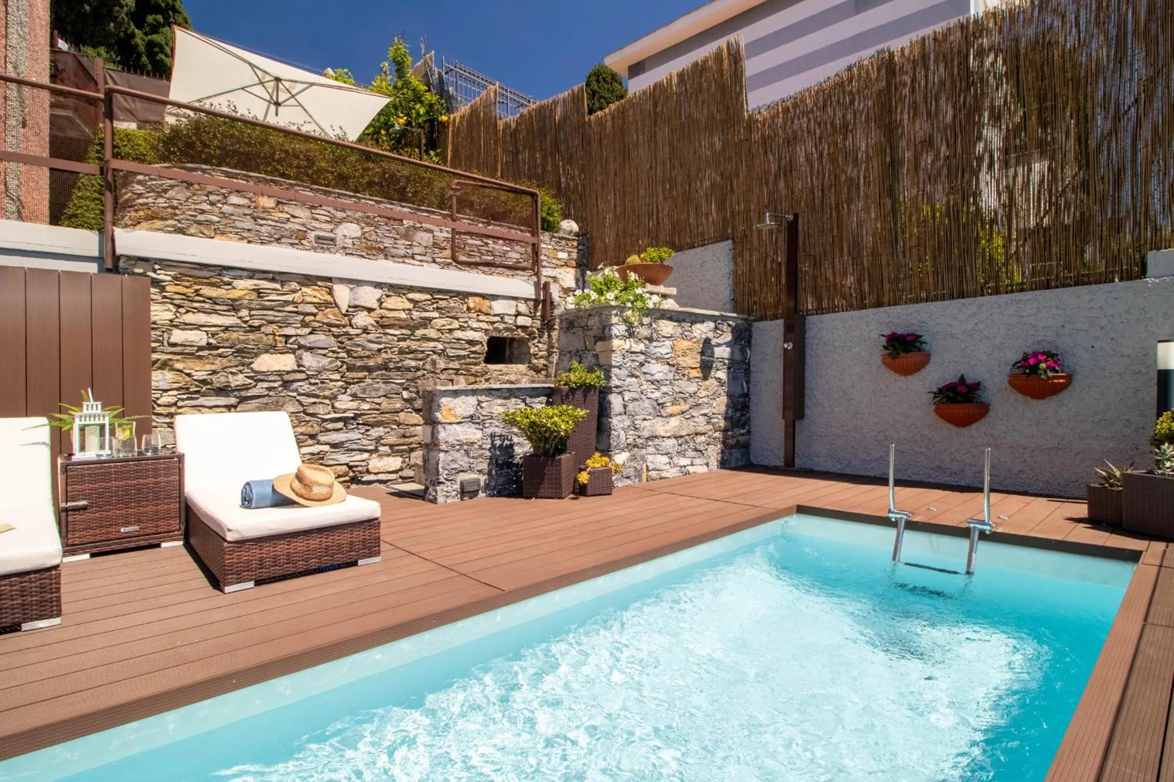 Swimming pool in Villa Silvia Apartment - Private Pool