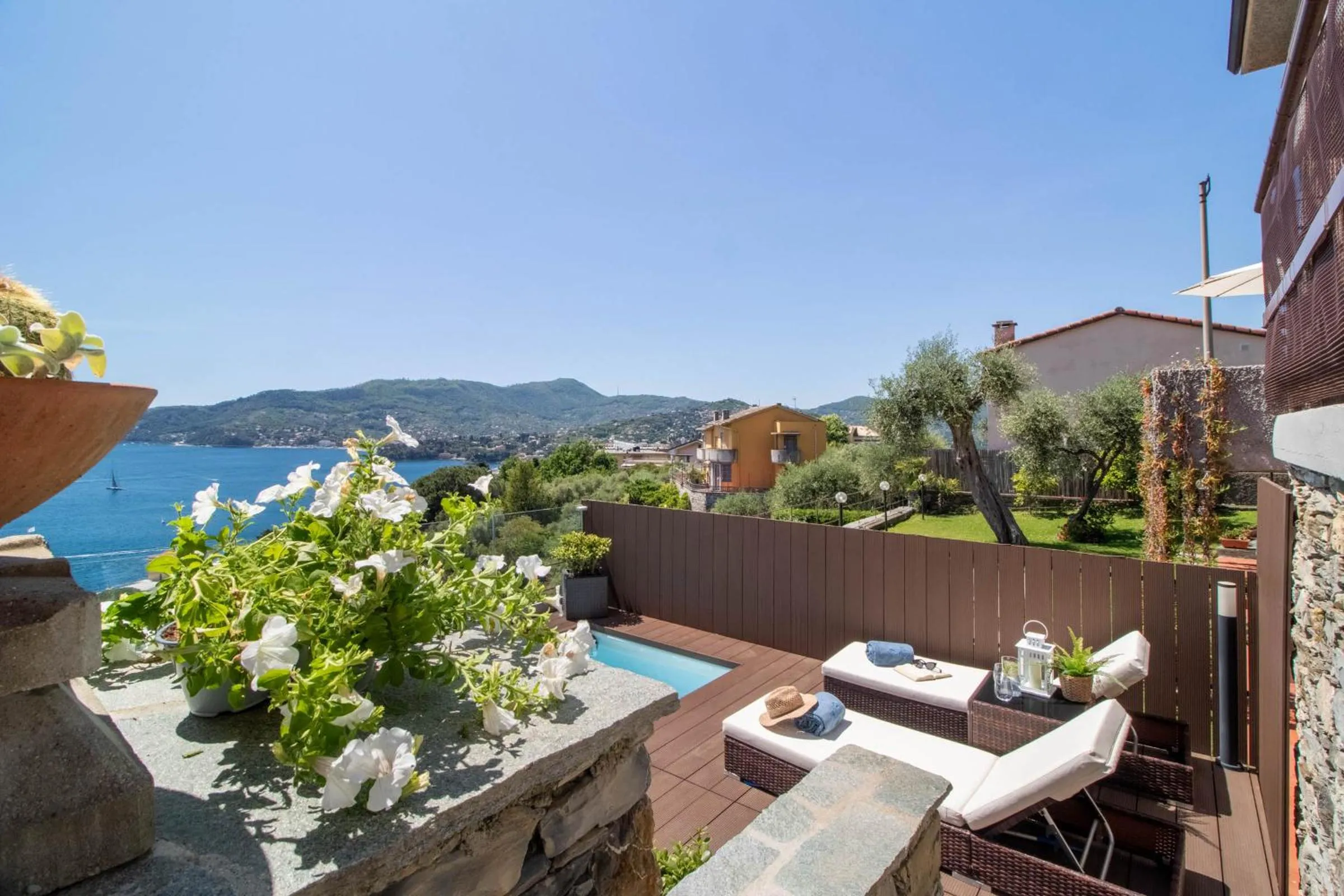 sunbed in Villa Silvia Apartment - Private Pool