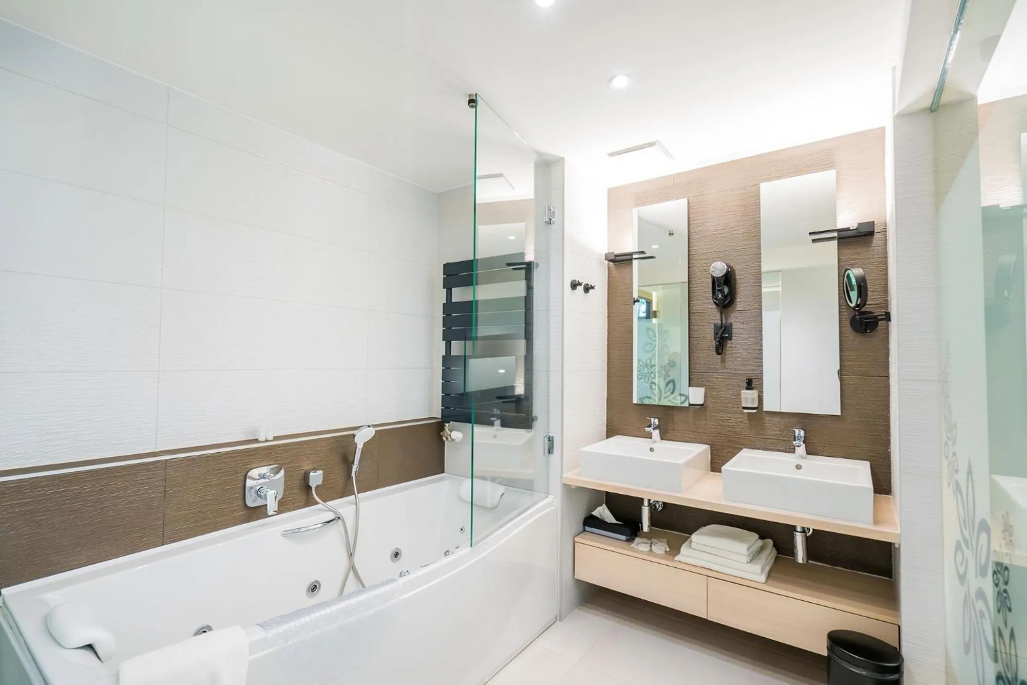 Bathroom in Sungarden Wellness Hotel Siófok