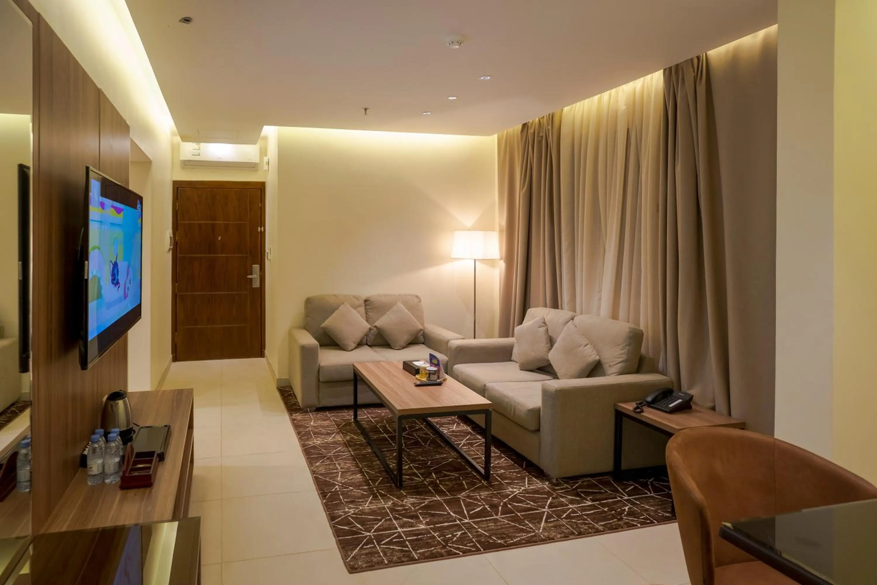 W Suites Hotel Apartments