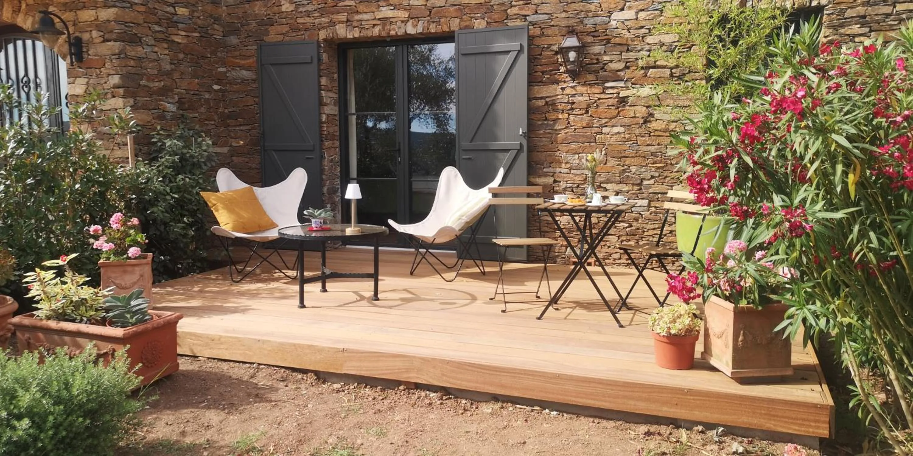 Patio in Domaine des Chênes de la Galline