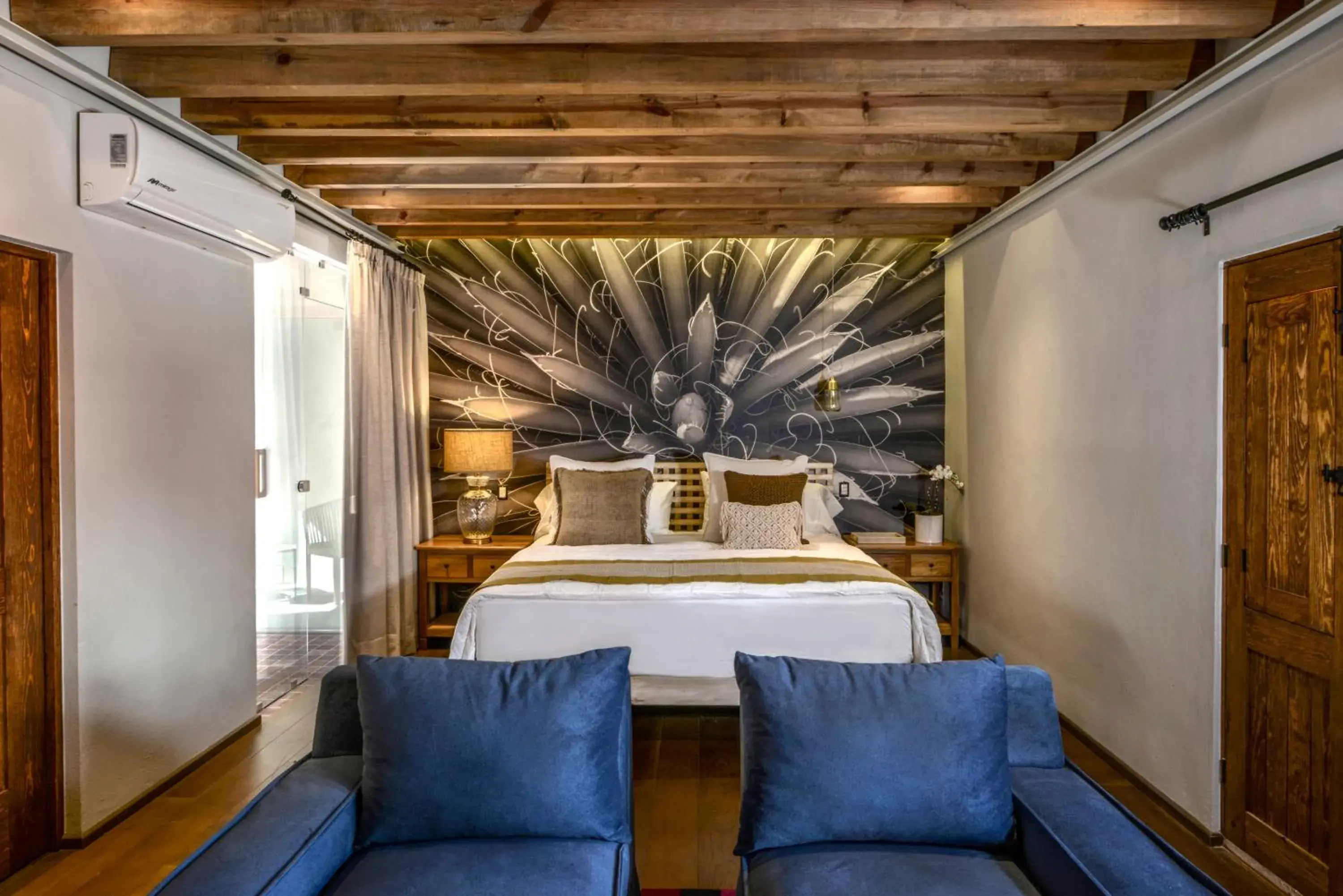 Deluxe King Suite in Casa Cien Hilos Deluxe King Suite in Casa Cien Hilos