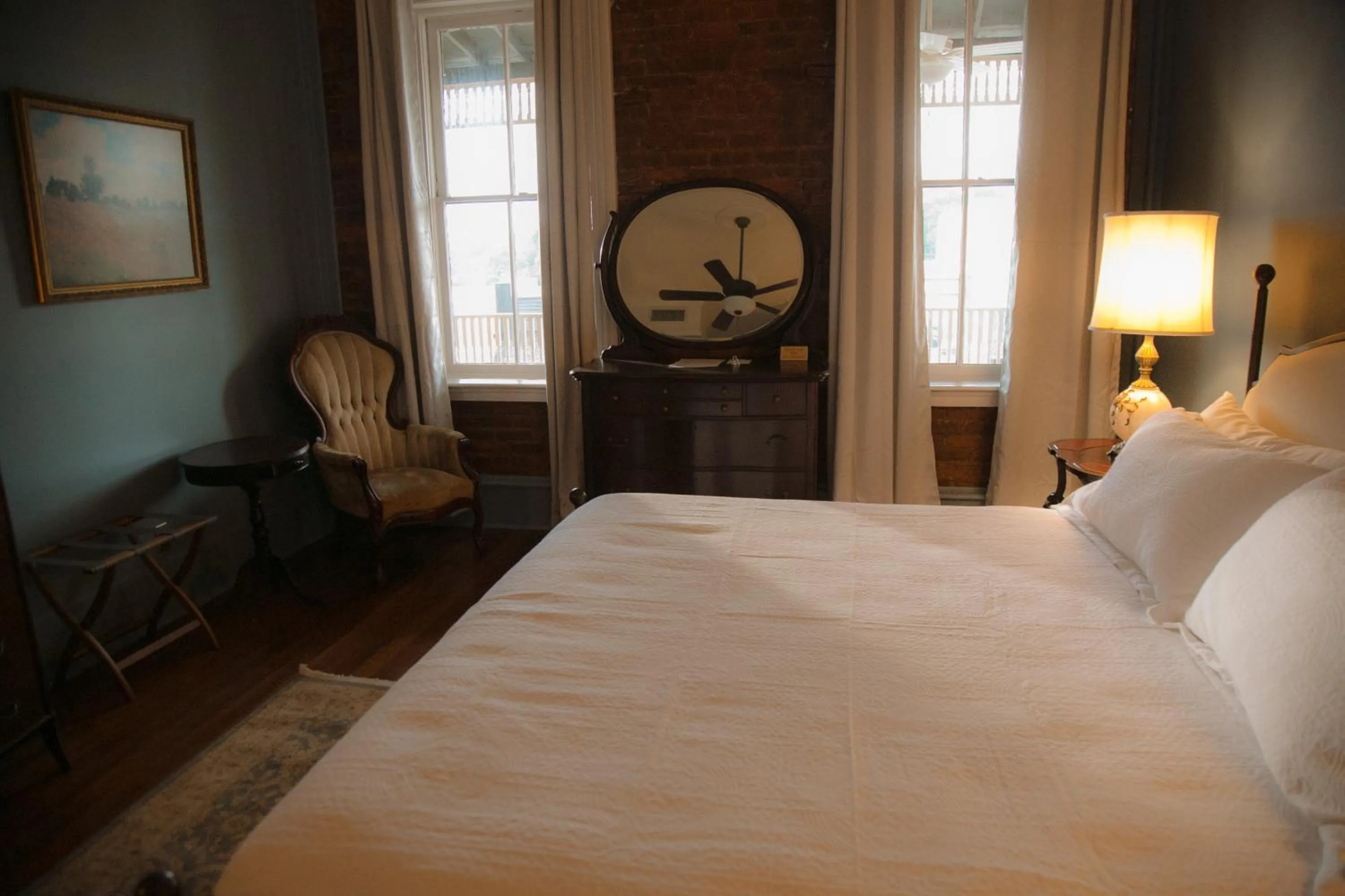 Bedroom, Bed in The Grand Hotel