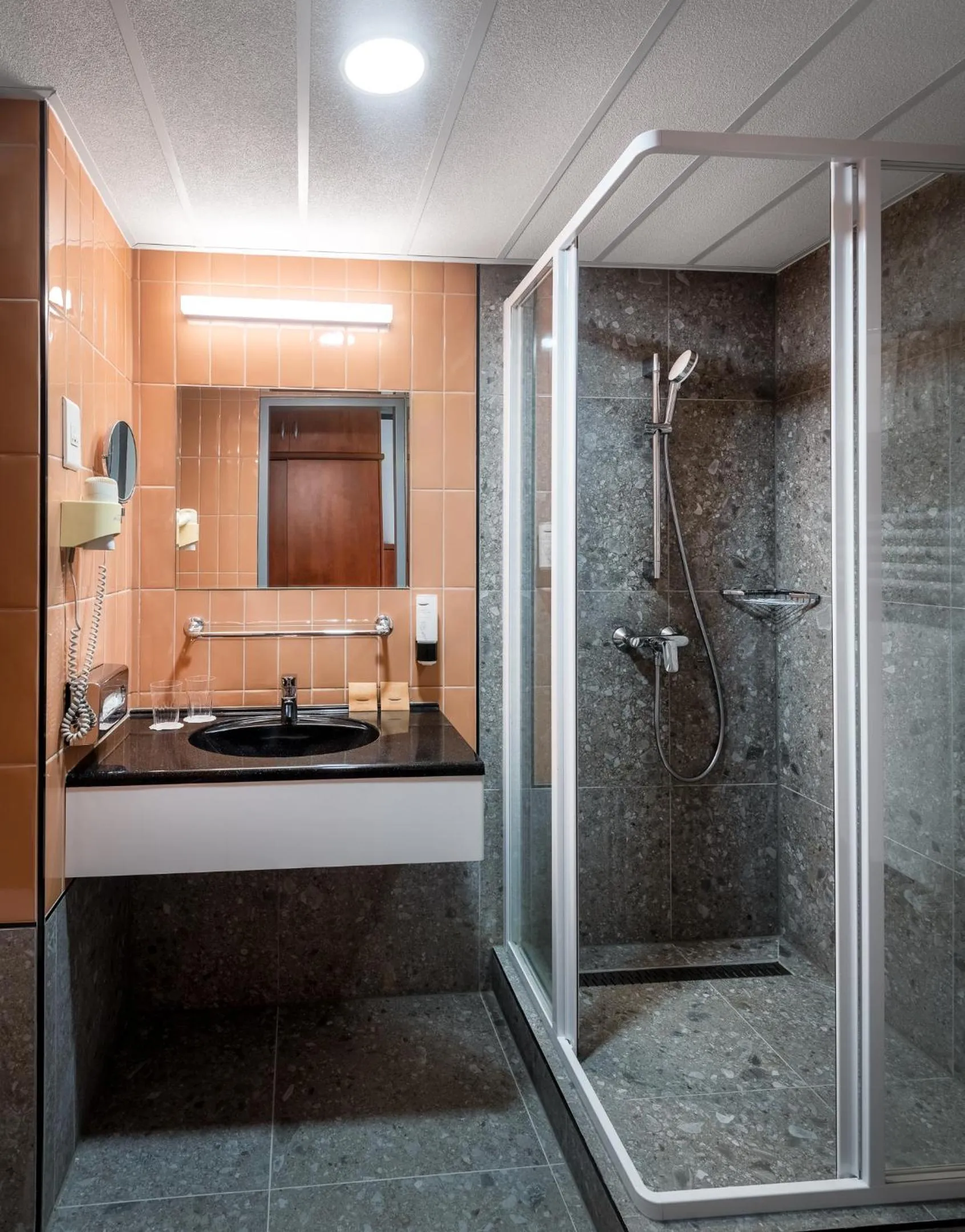 Bathroom in Hunguest Bük - ex Répce és Répce Gold