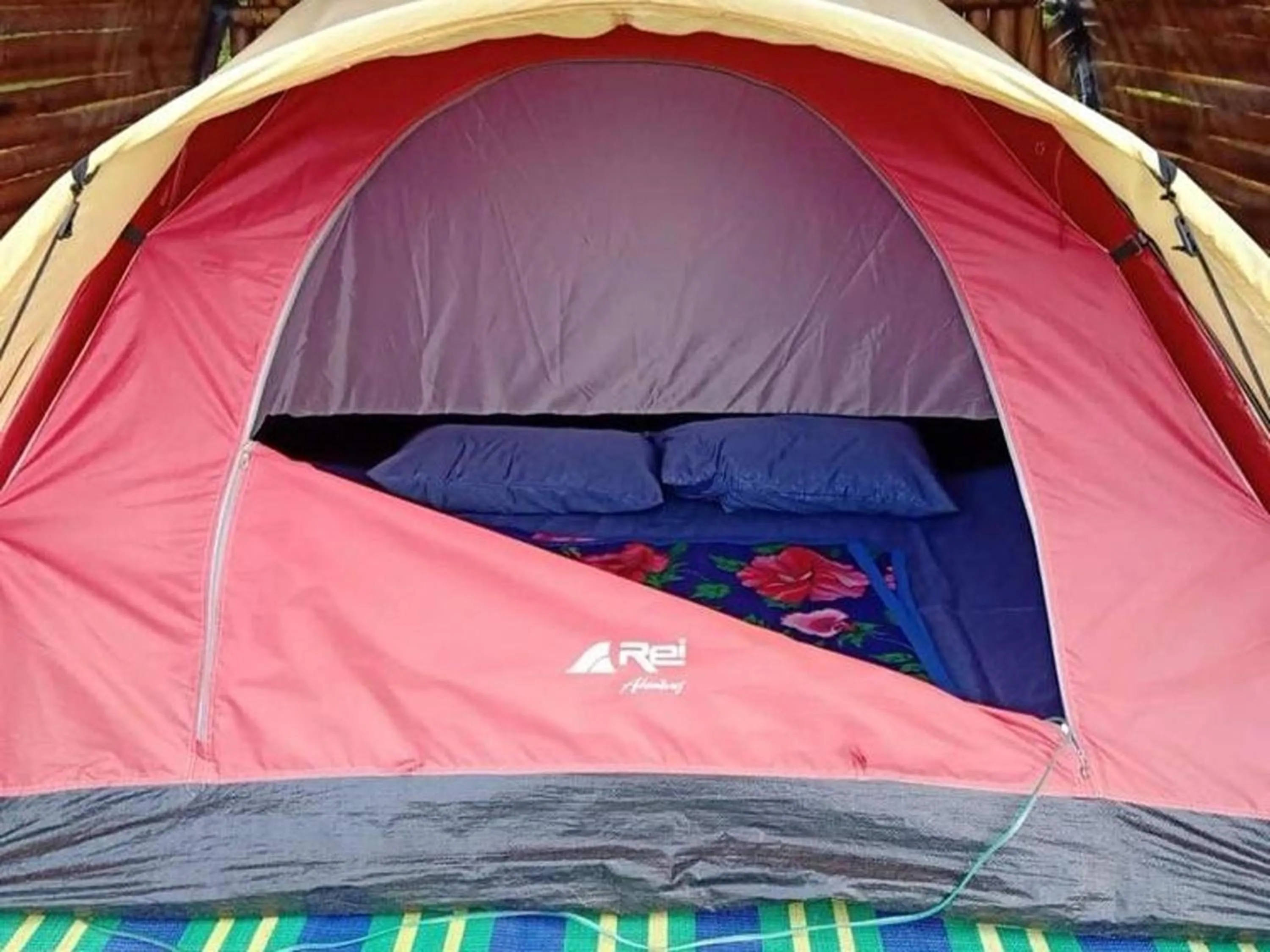 Bed in The Panorama Batur Camp