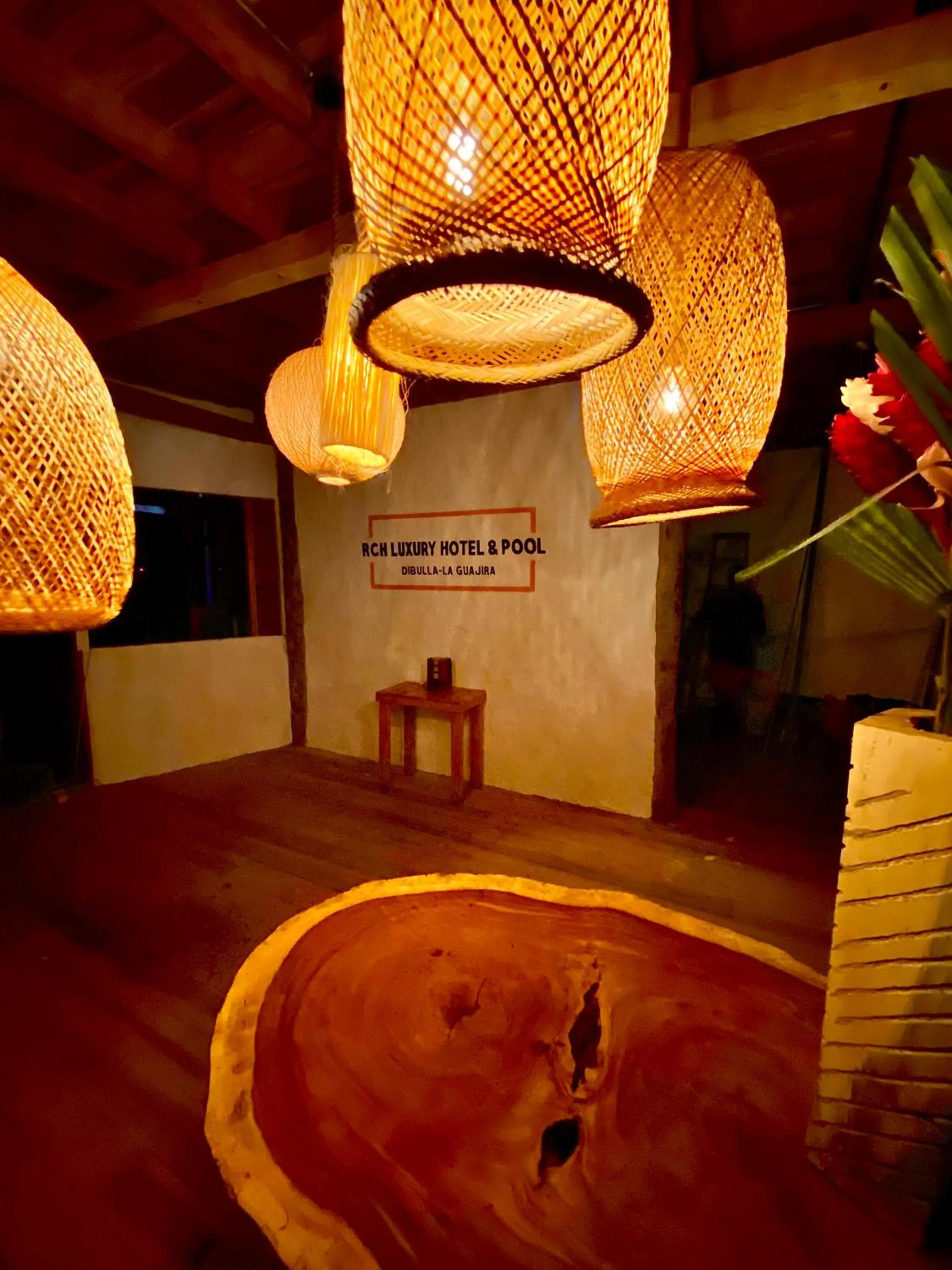 Property building in RCH LUXURY HOTEL & POOL