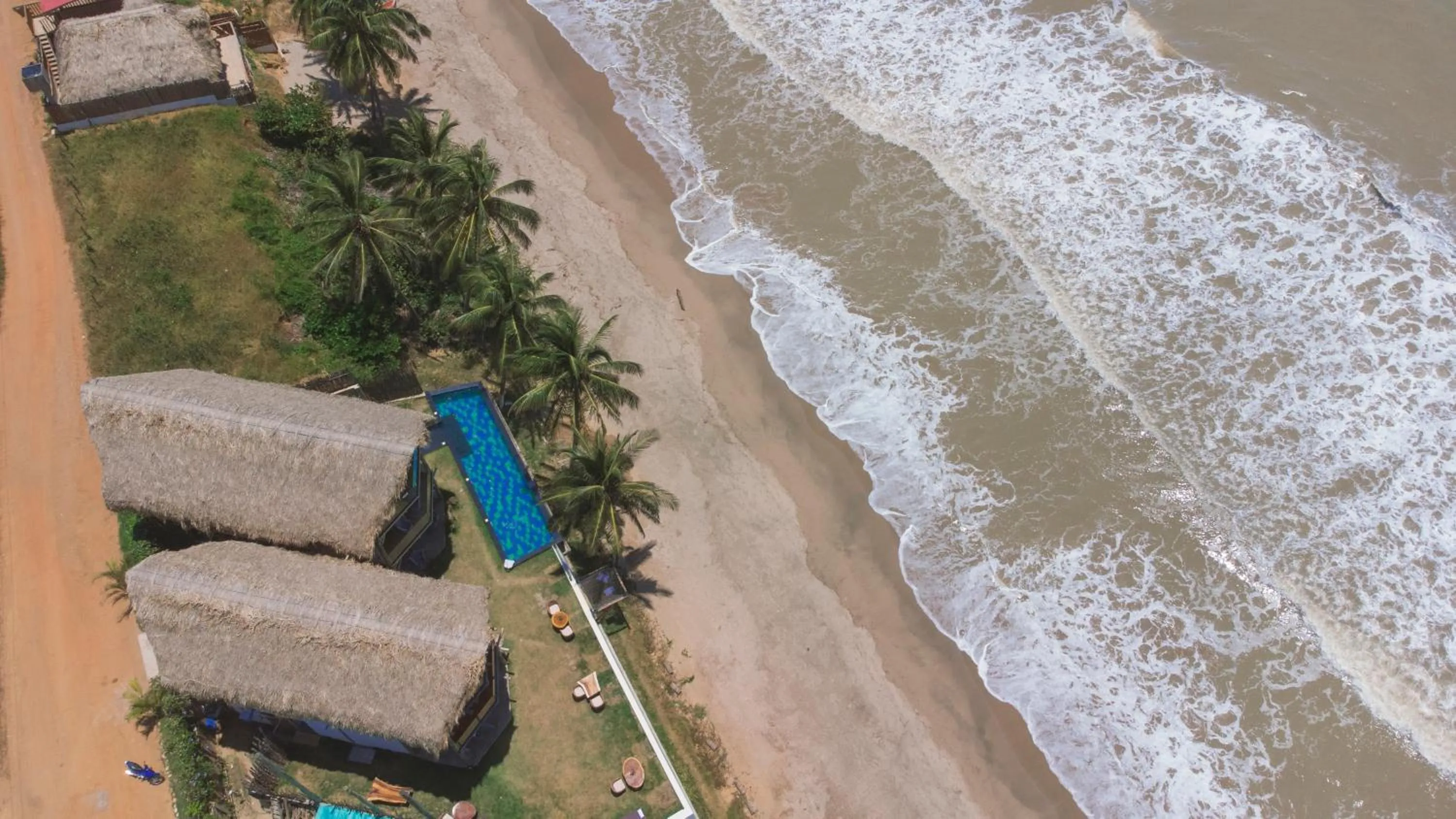 Property building in RCH LUXURY HOTEL & POOL