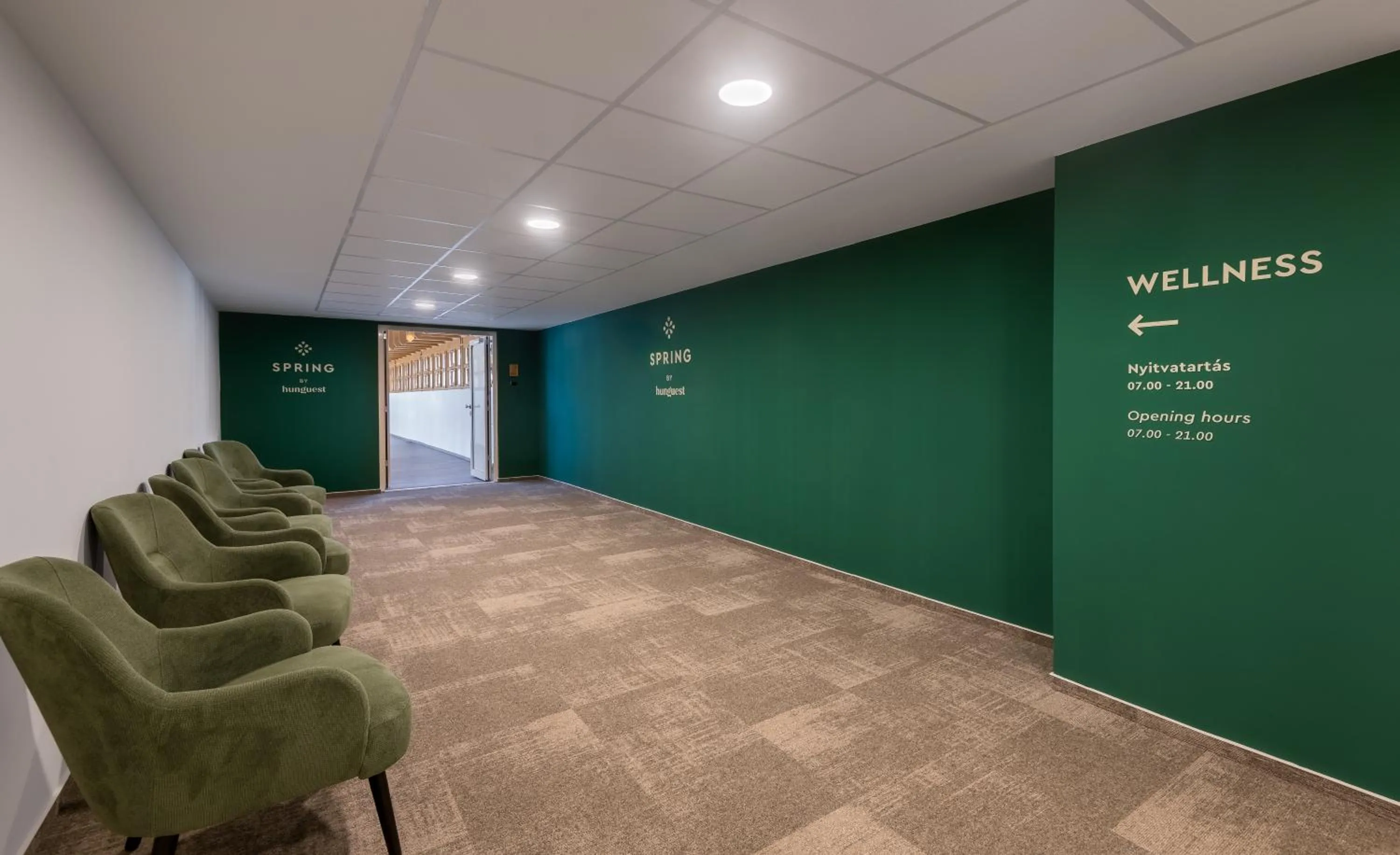 Property building in Hunguest Hotel Flóra