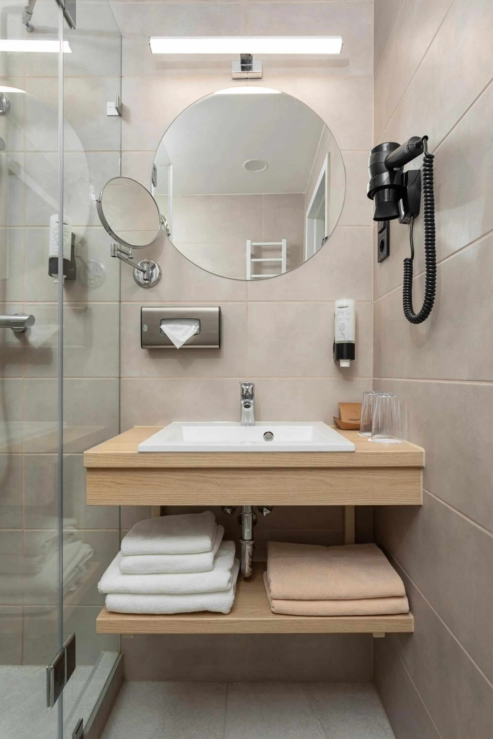 Toilet in Hunguest Hotel Flóra