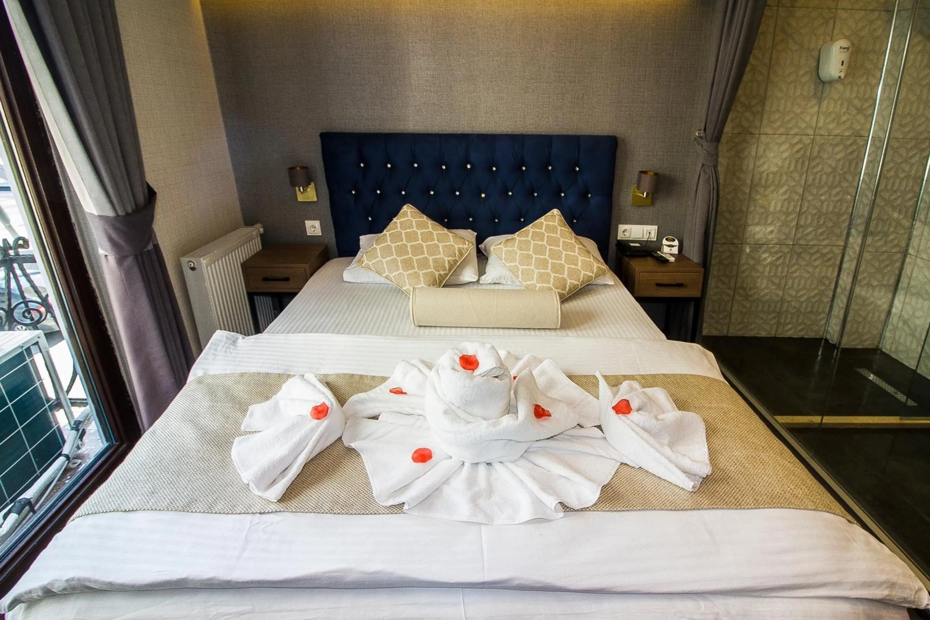 Bed in Nostalji Hotel