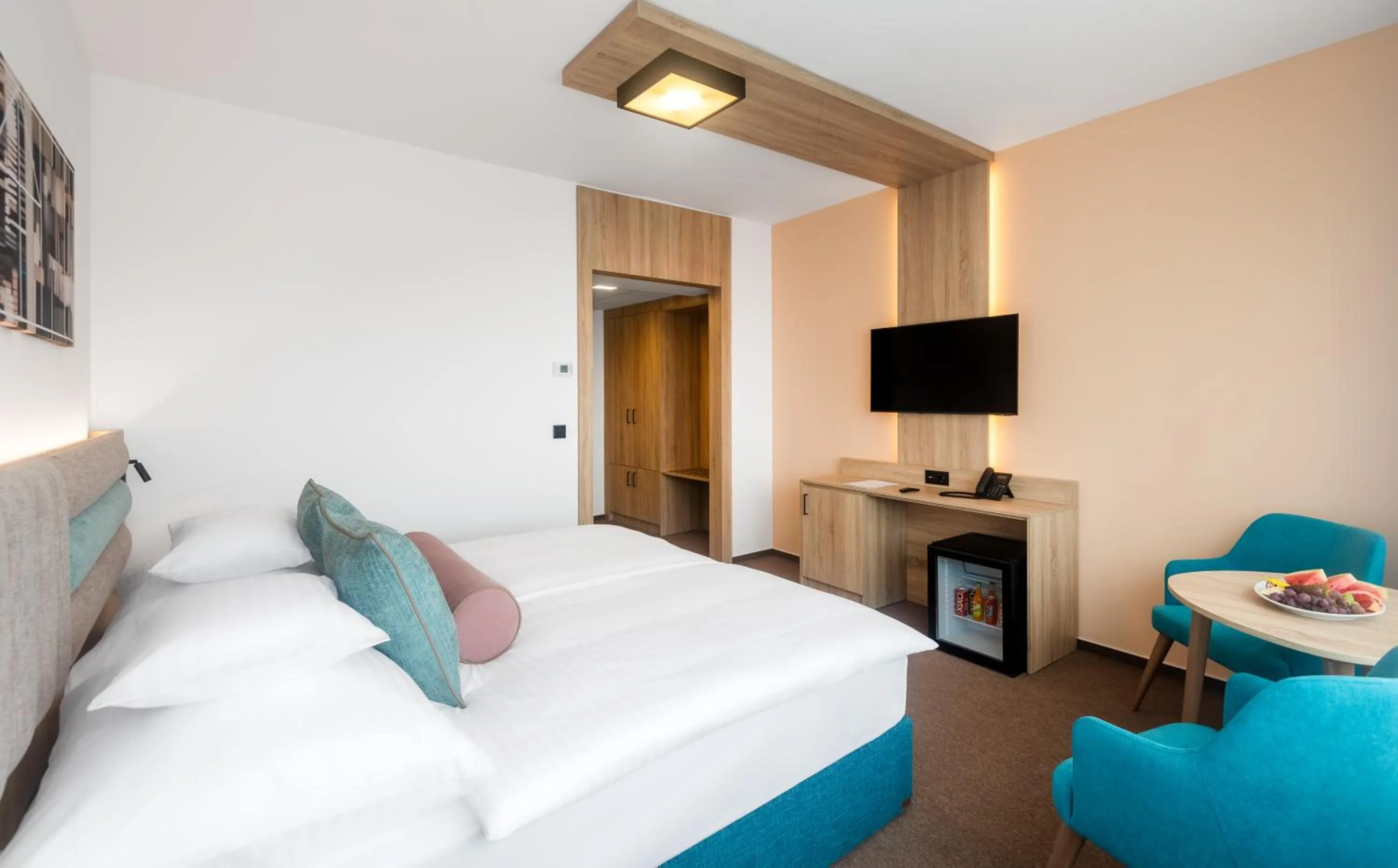 Photo of the whole room, Bed in Hunguest Hotel Gyula