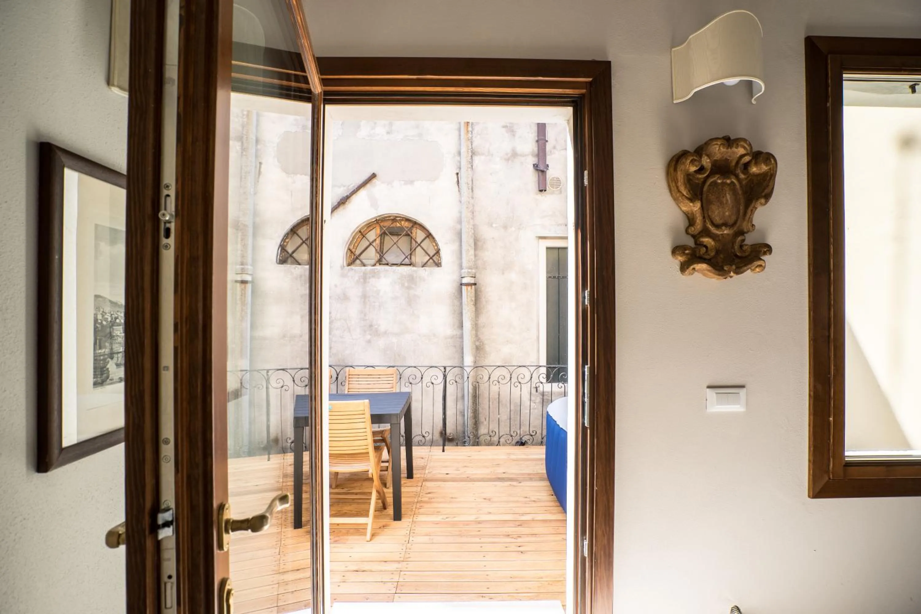 Balcony/Terrace in Casa Virginia direct at the canal Cannaregio with own roof terrace