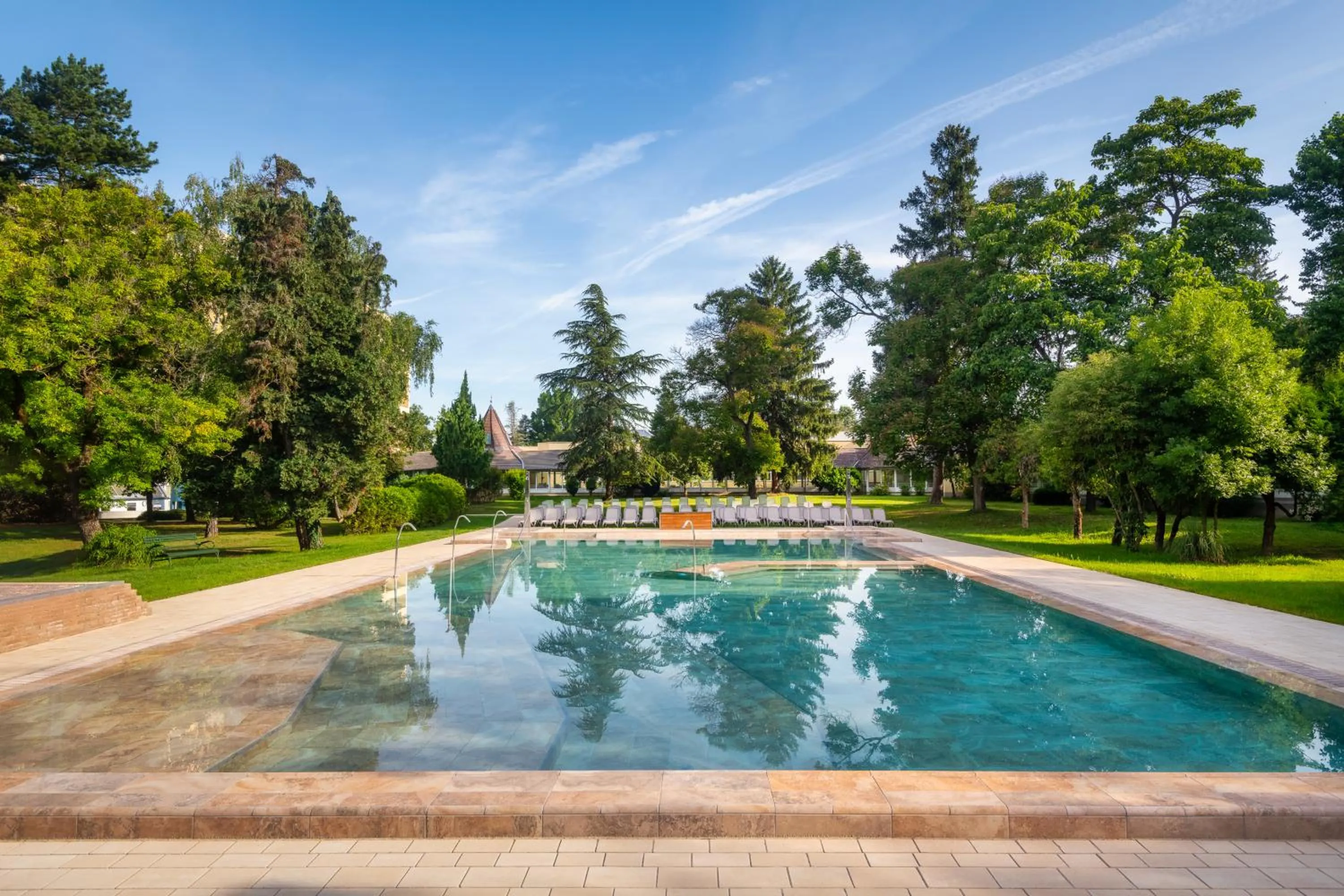 Swimming pool in Hunguest Helios Hévíz