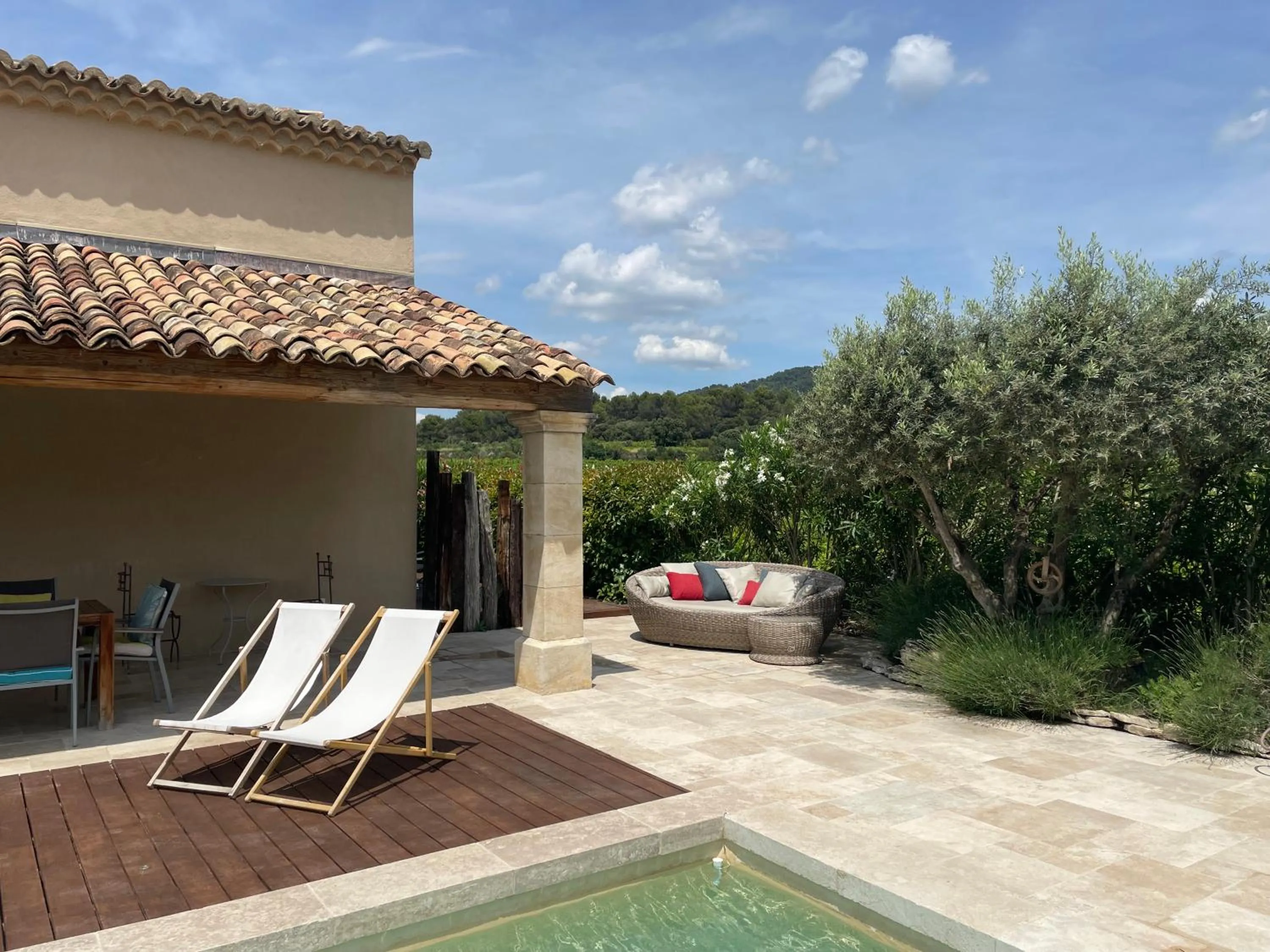 Balcony/Terrace in Côté Dentelles