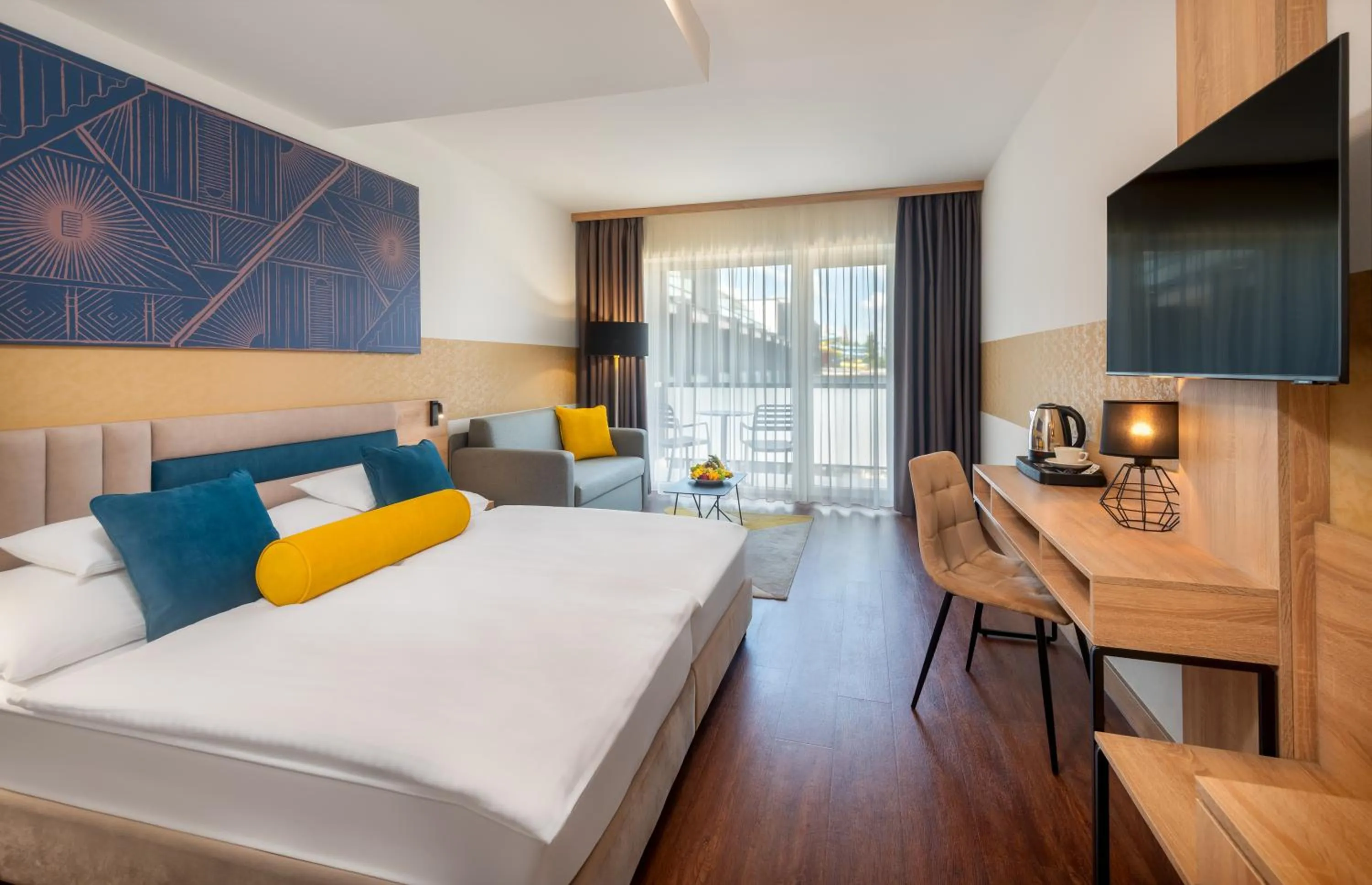 Property building, Bed in Hunguest Szeged - ex Forrás