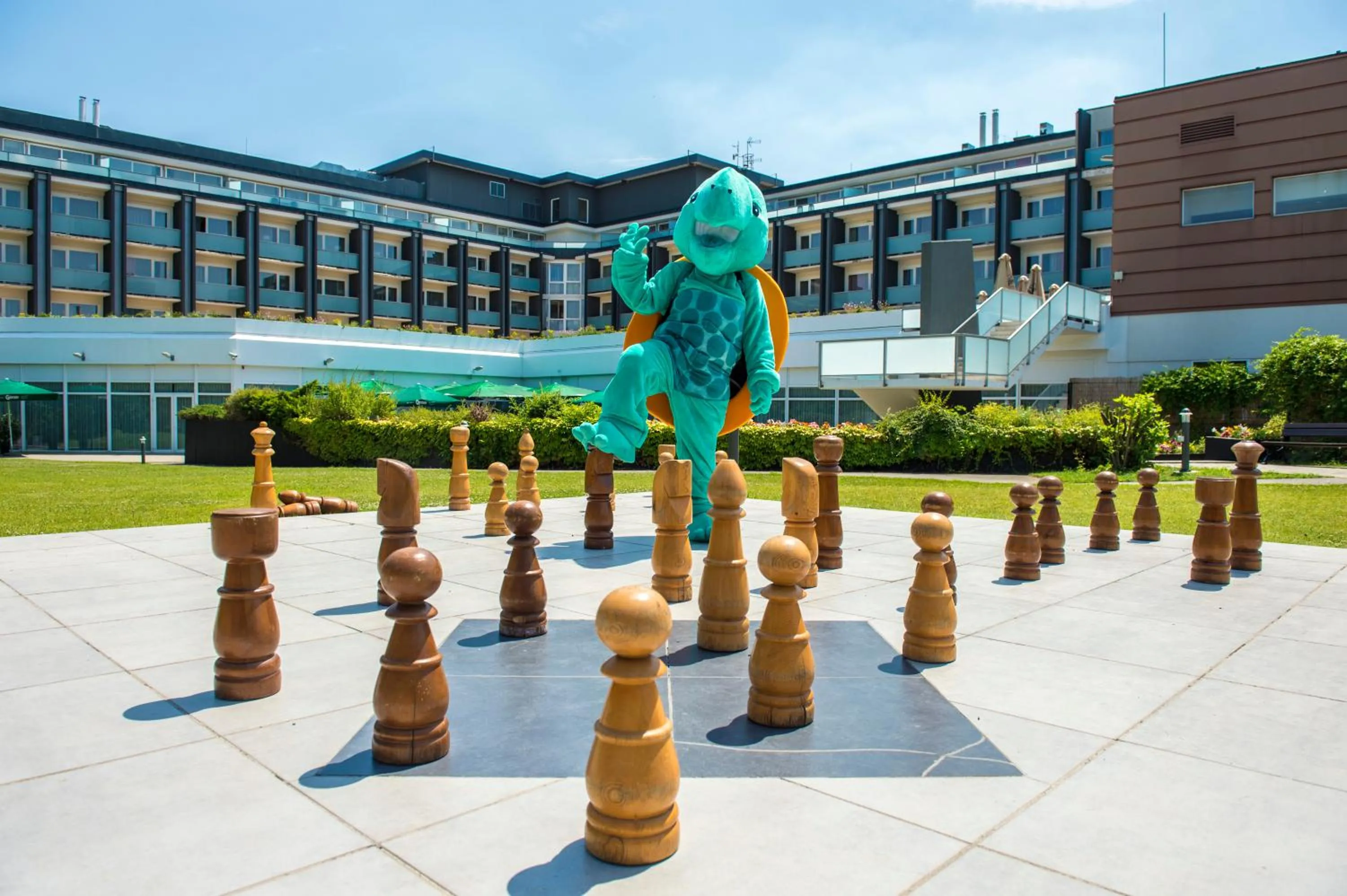 Garden in Hunguest Szeged - ex Forrás