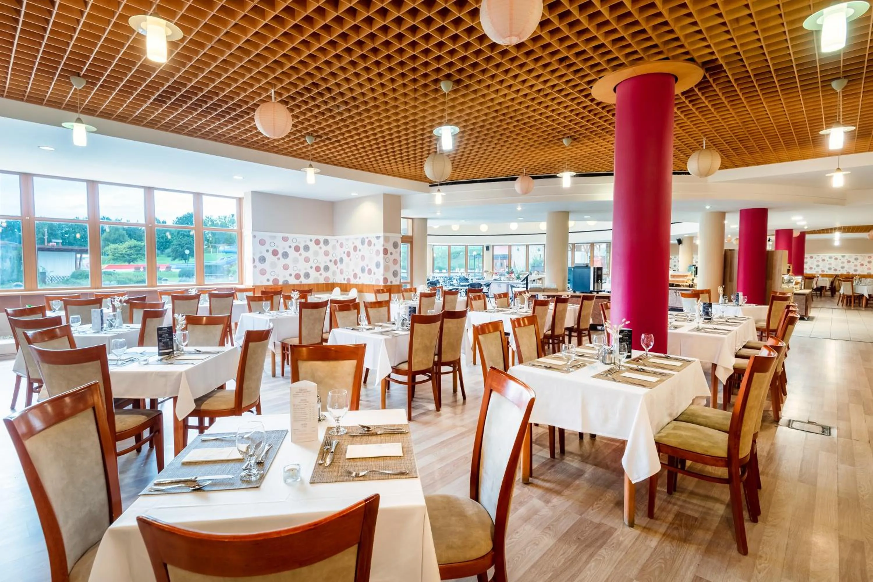 Restaurant/places to eat in Hunguest Hotel Pelion