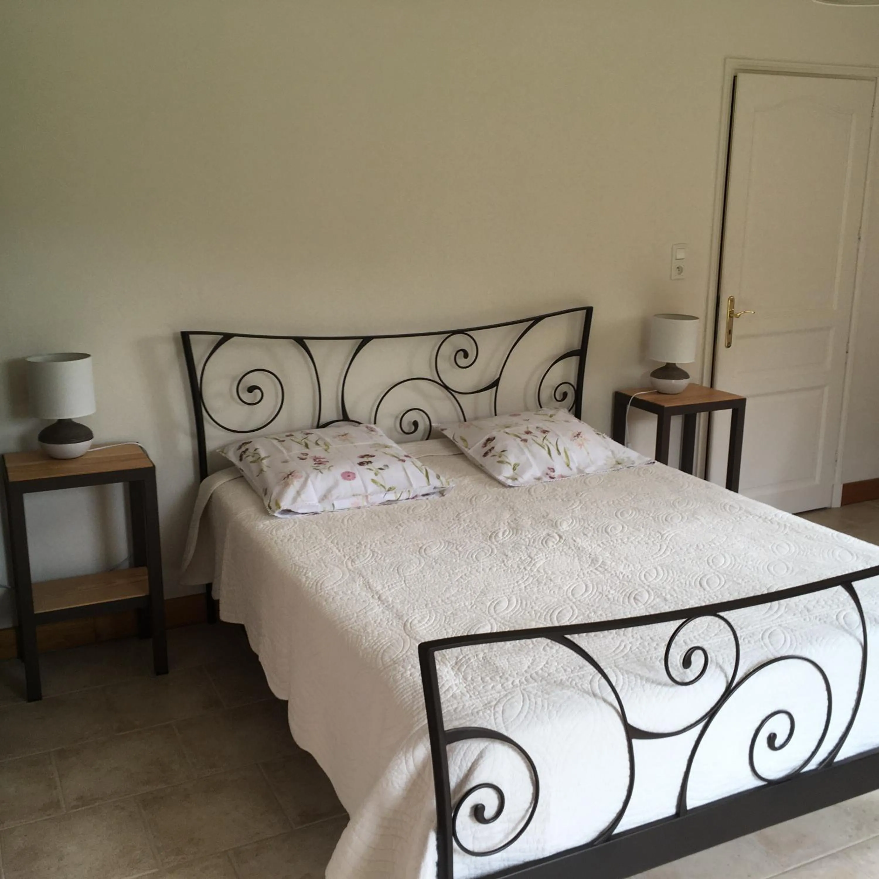 Bed in Chez bernadette et victor