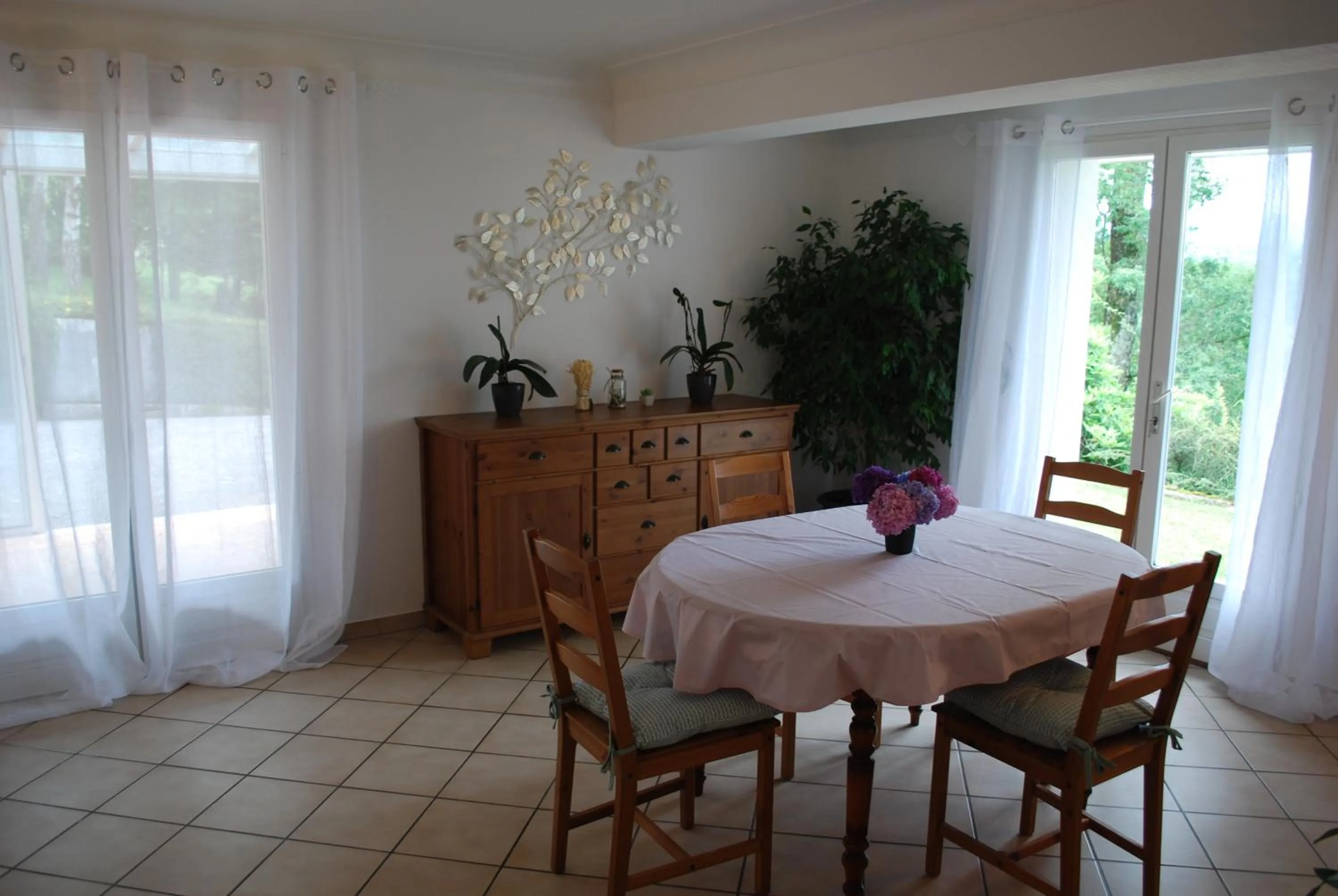 Dining area in Résidence Bellevue