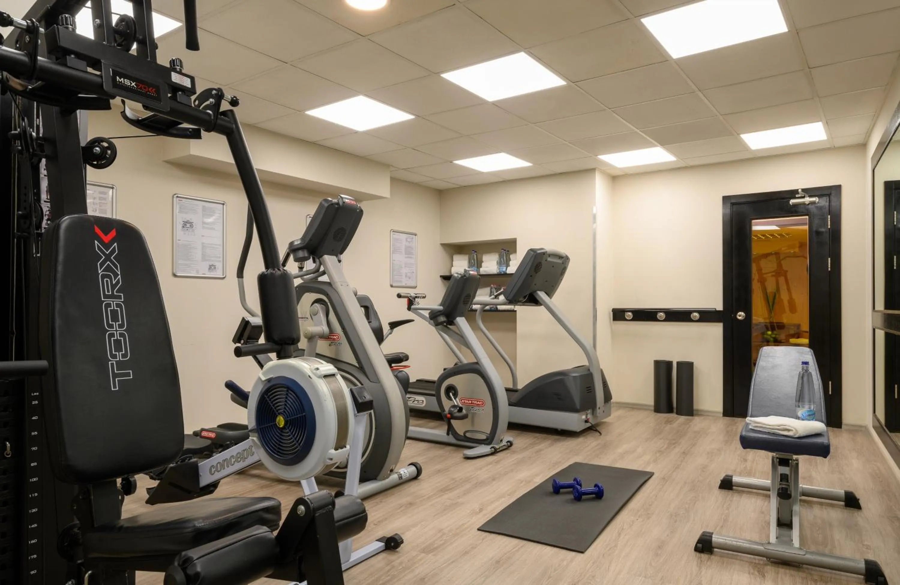 Fitness centre/facilities in Leonardo Hotel Budapest